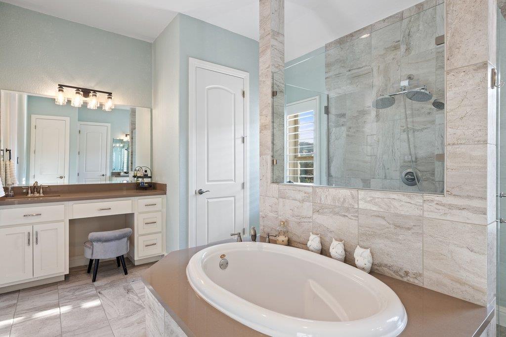 207 San Siro Cv, Austin, TX 78738