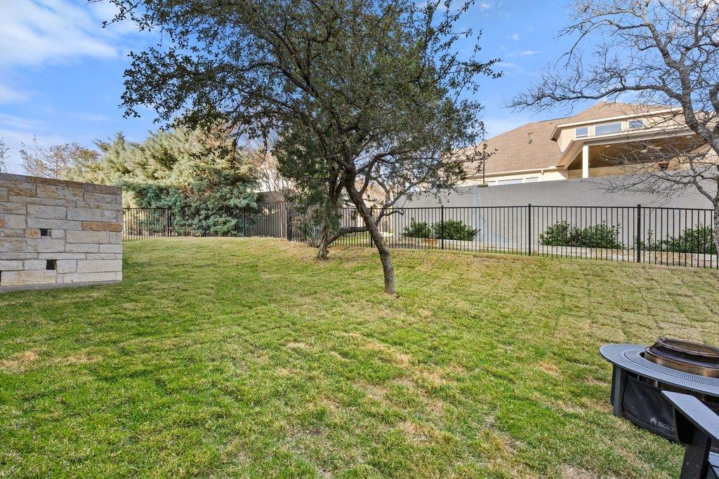 207 San Siro Cv, Austin, TX 78738