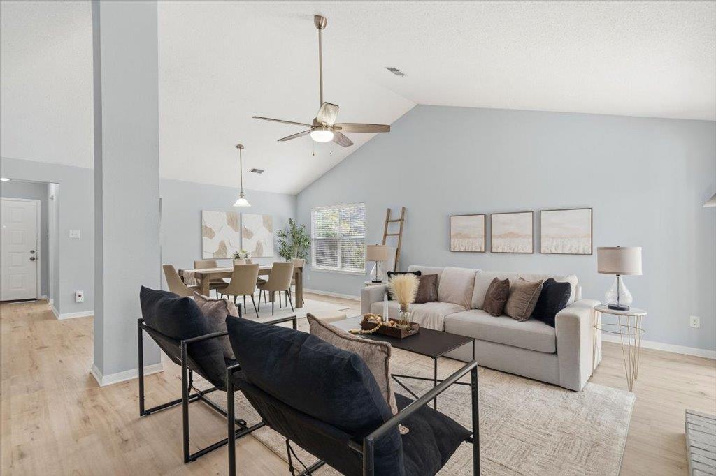 7702 Fenton Cv, Austin, TX 78736