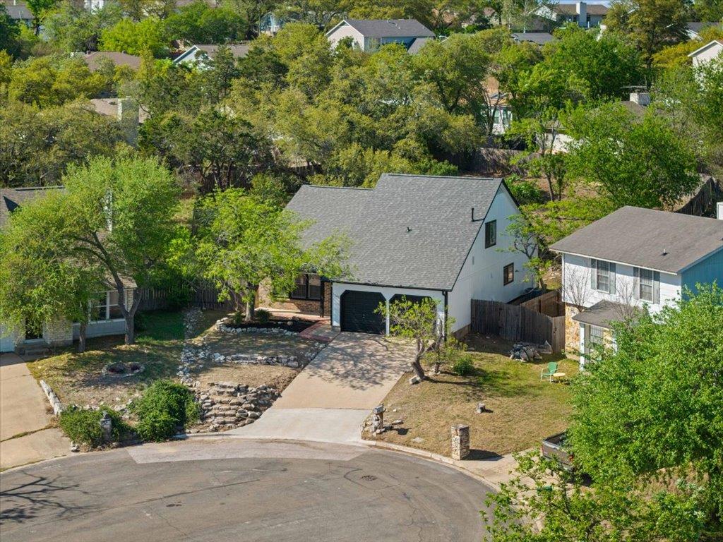 7702 Fenton Cv, Austin, TX 78736