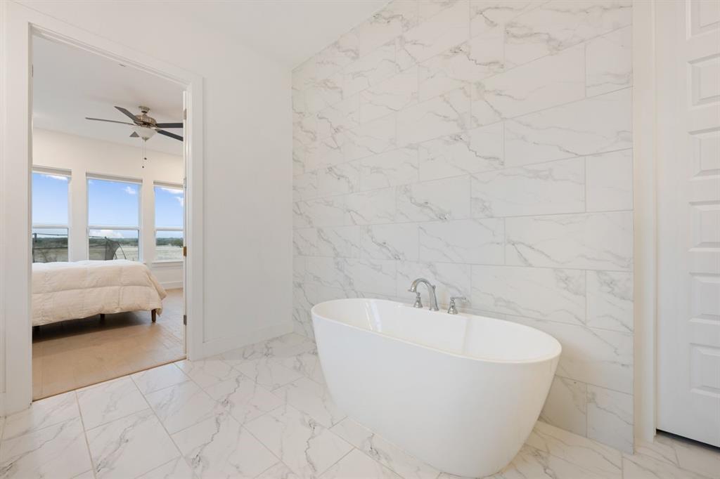 2240 Sawdust Dr, Georgetown, TX 78633