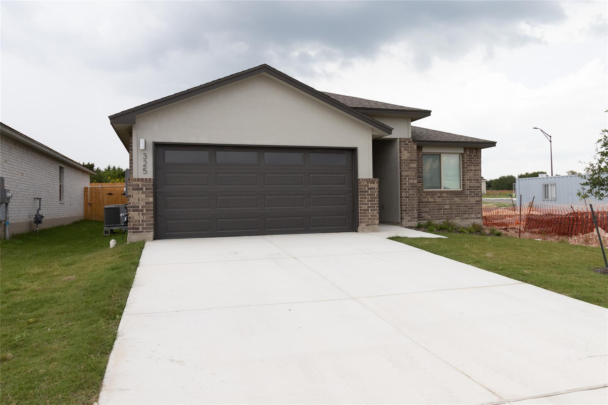 325 Coda Xing, Georgetown, TX 78633