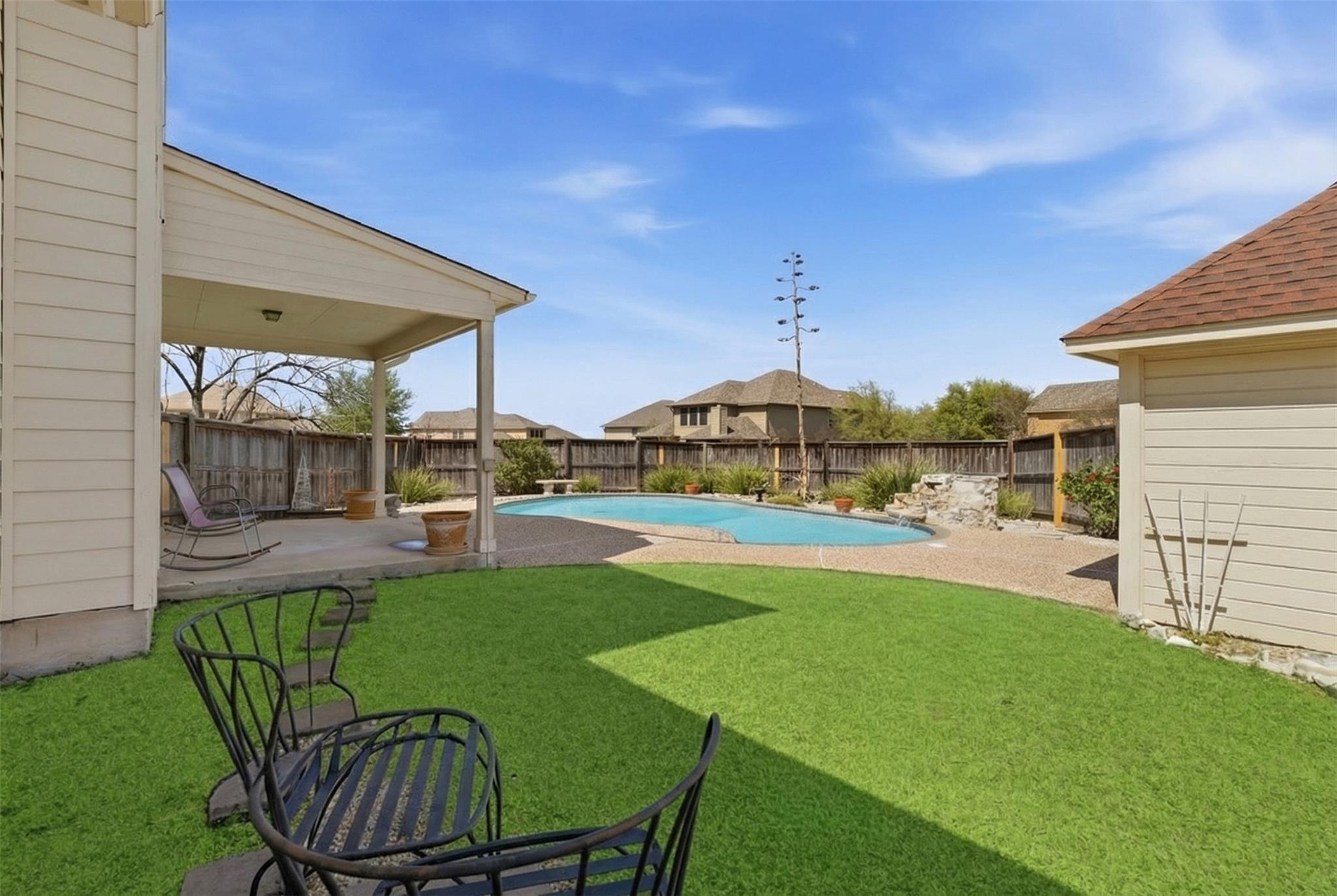 207 Silver Oak Dr, Round Rock, TX 78664