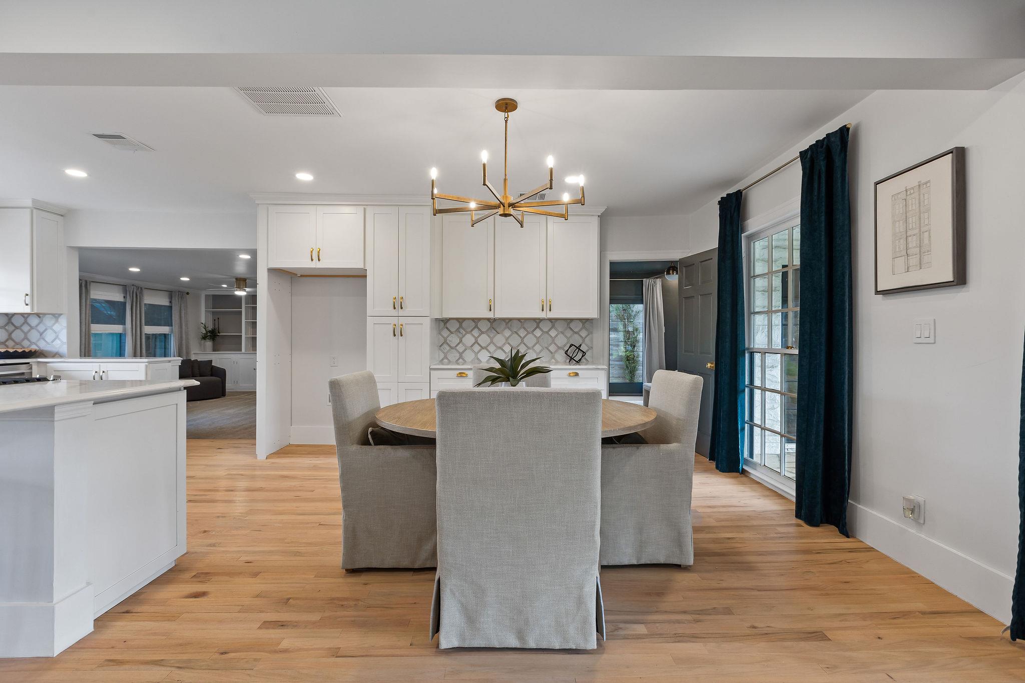 4002 Bradwood Rd, Austin, TX 78722