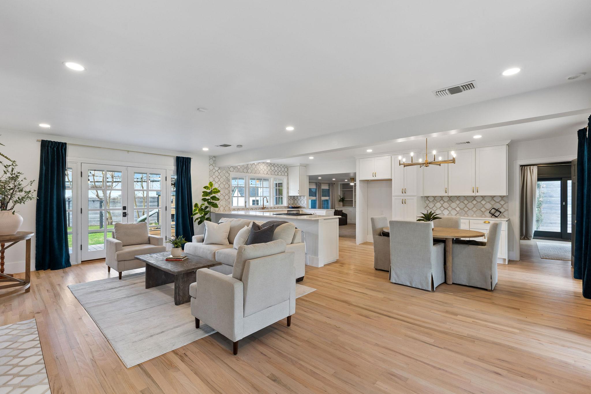 4002 Bradwood Rd, Austin, TX 78722