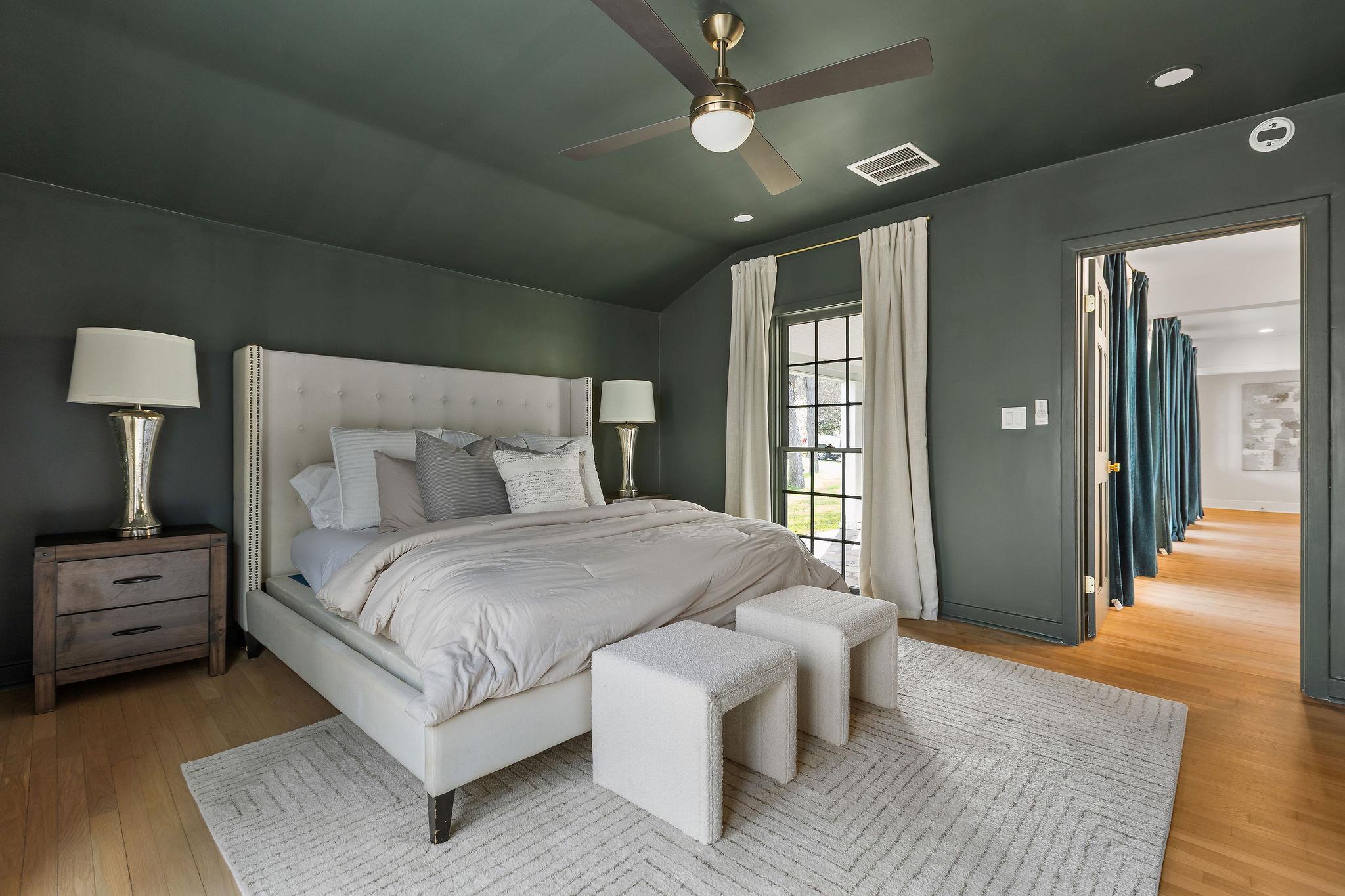 4002 Bradwood Rd, Austin, TX 78722