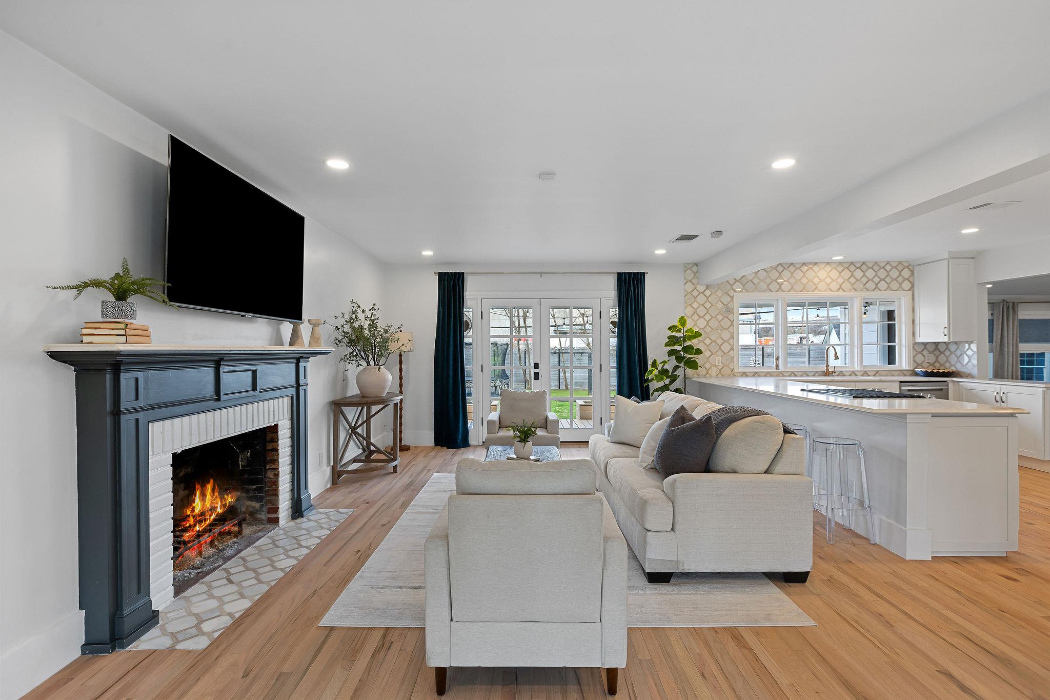 4002 Bradwood Rd, Austin, TX 78722