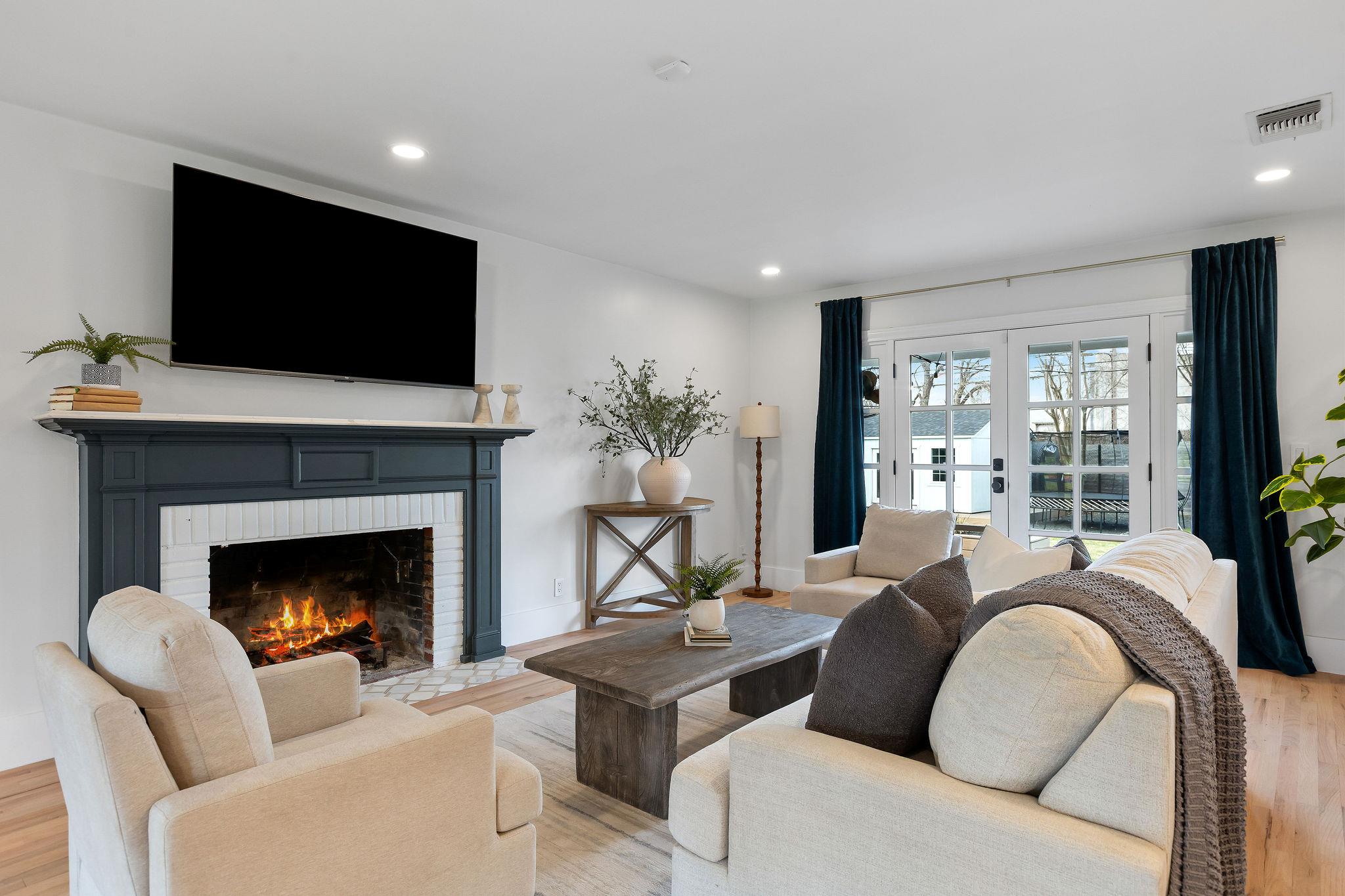 4002 Bradwood Rd, Austin, TX 78722