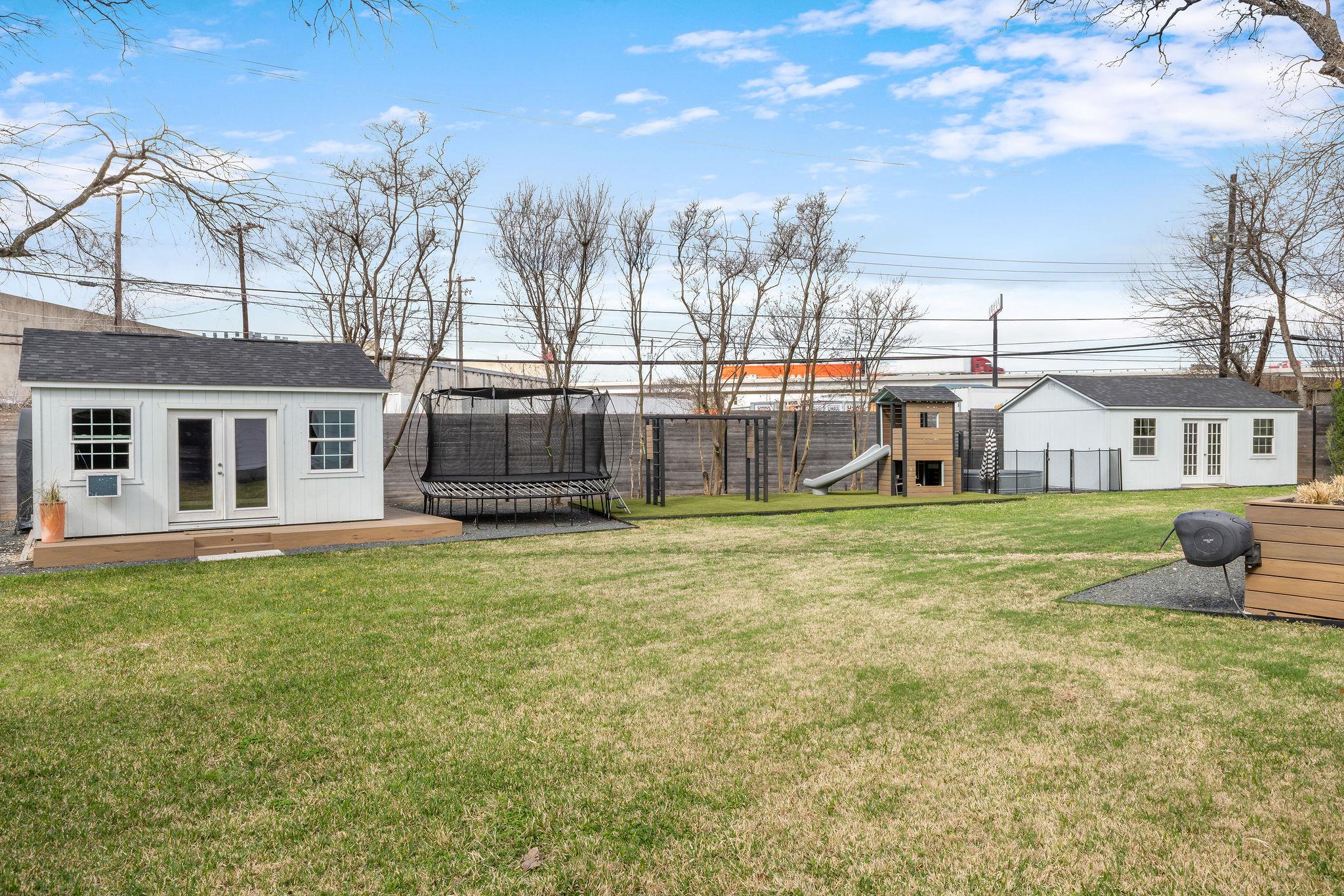 4002 Bradwood Rd, Austin, TX 78722