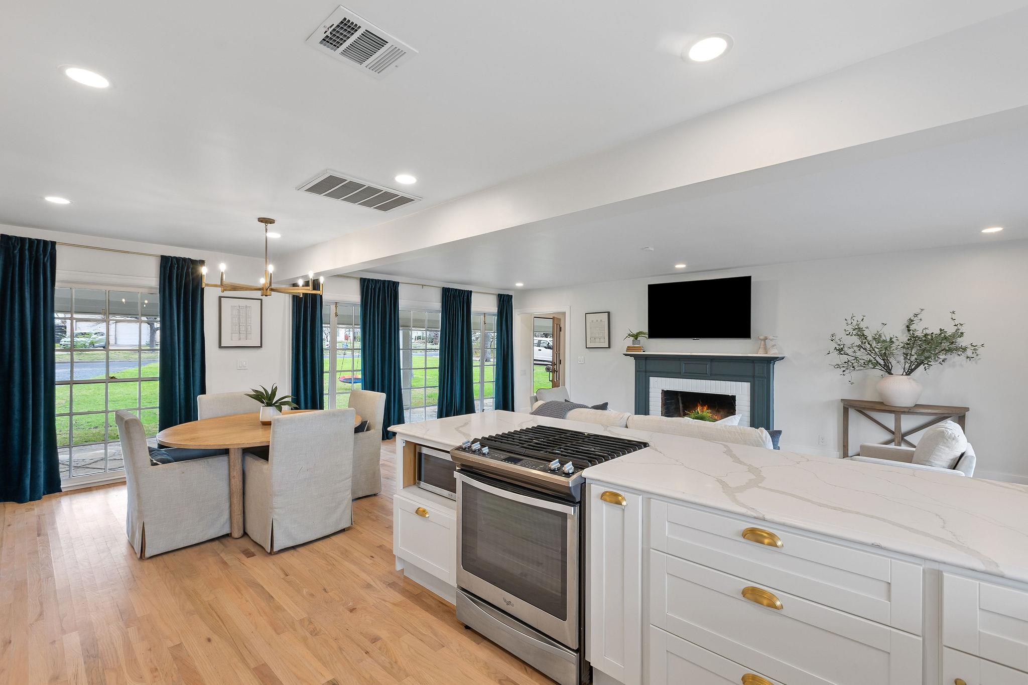 4002 Bradwood Rd, Austin, TX 78722