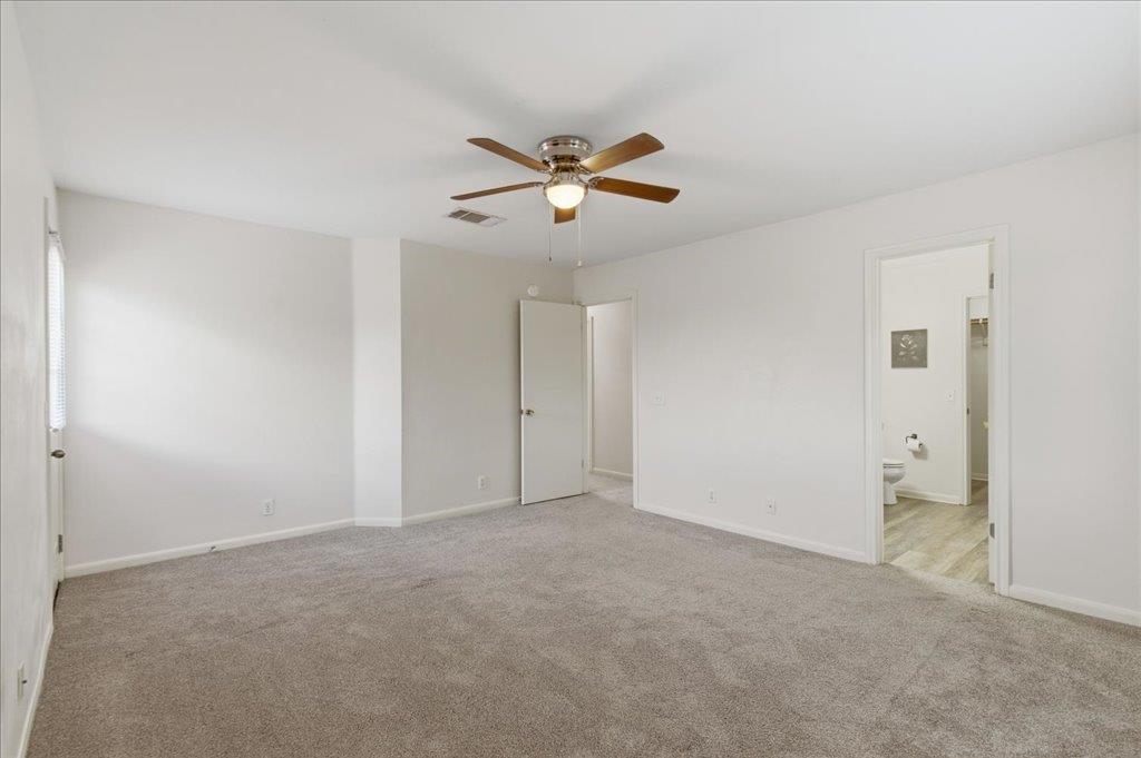 137 Crescent Dr, Buda, TX 78610