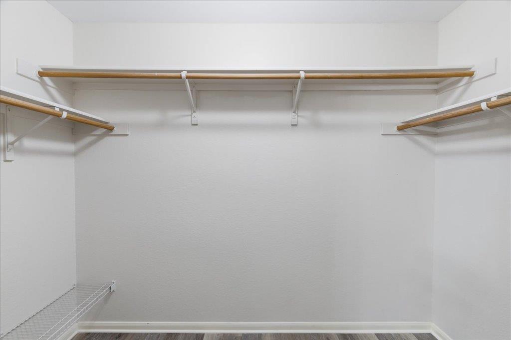 137 Crescent Dr, Buda, TX 78610