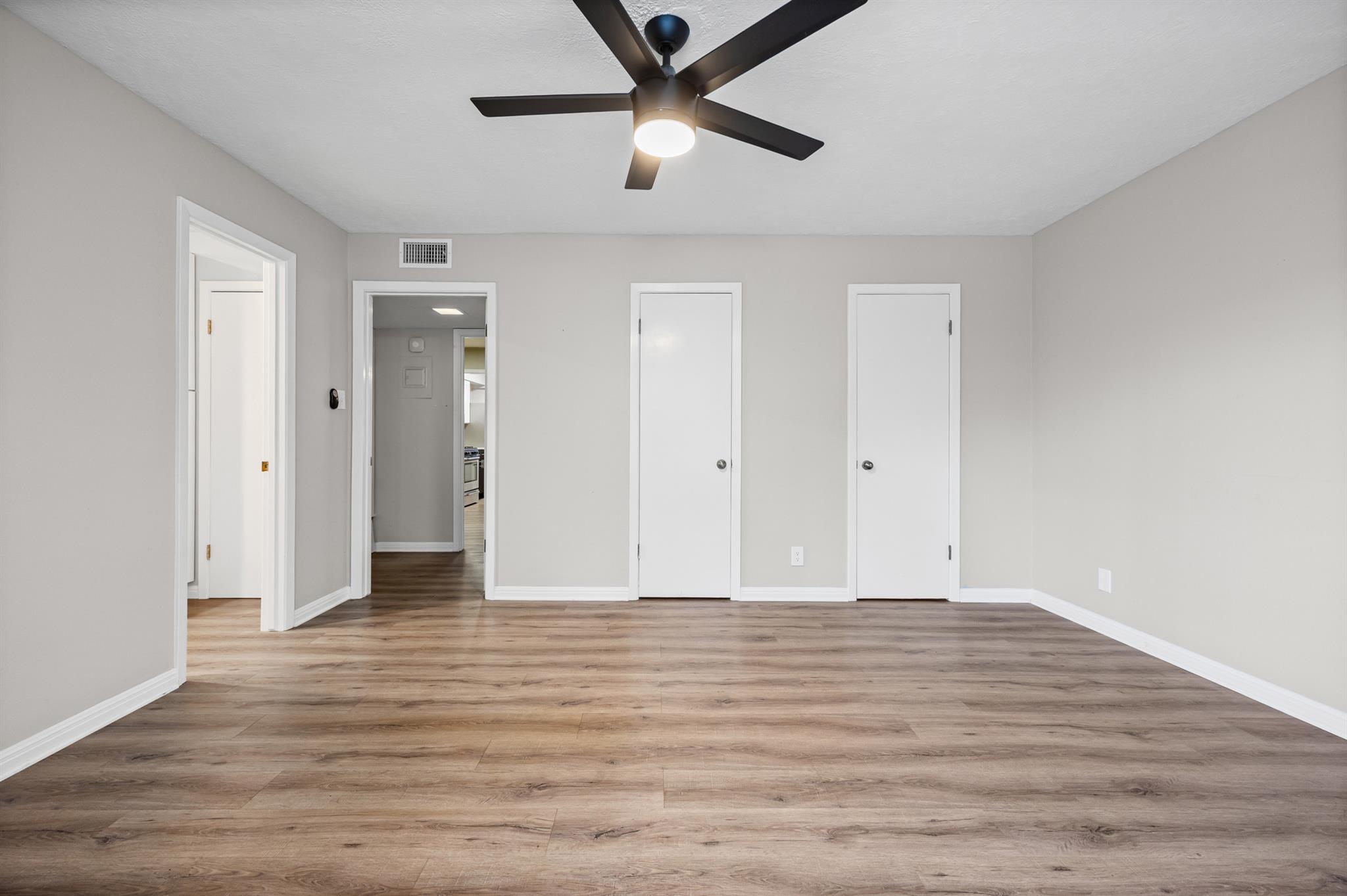 1240 Barton Hills Dr # 105, Austin, TX 78704