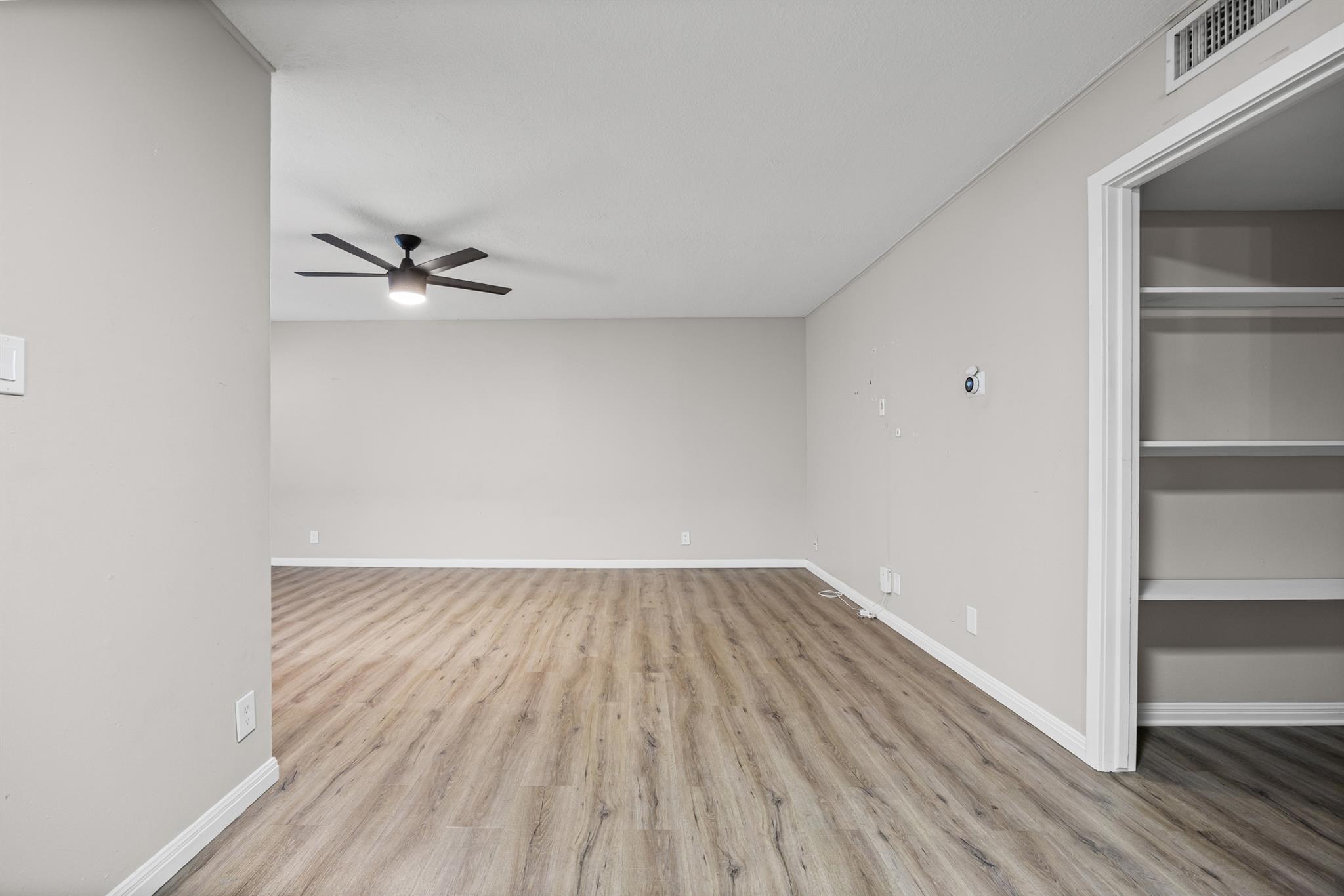 1240 Barton Hills Dr # 105, Austin, TX 78704