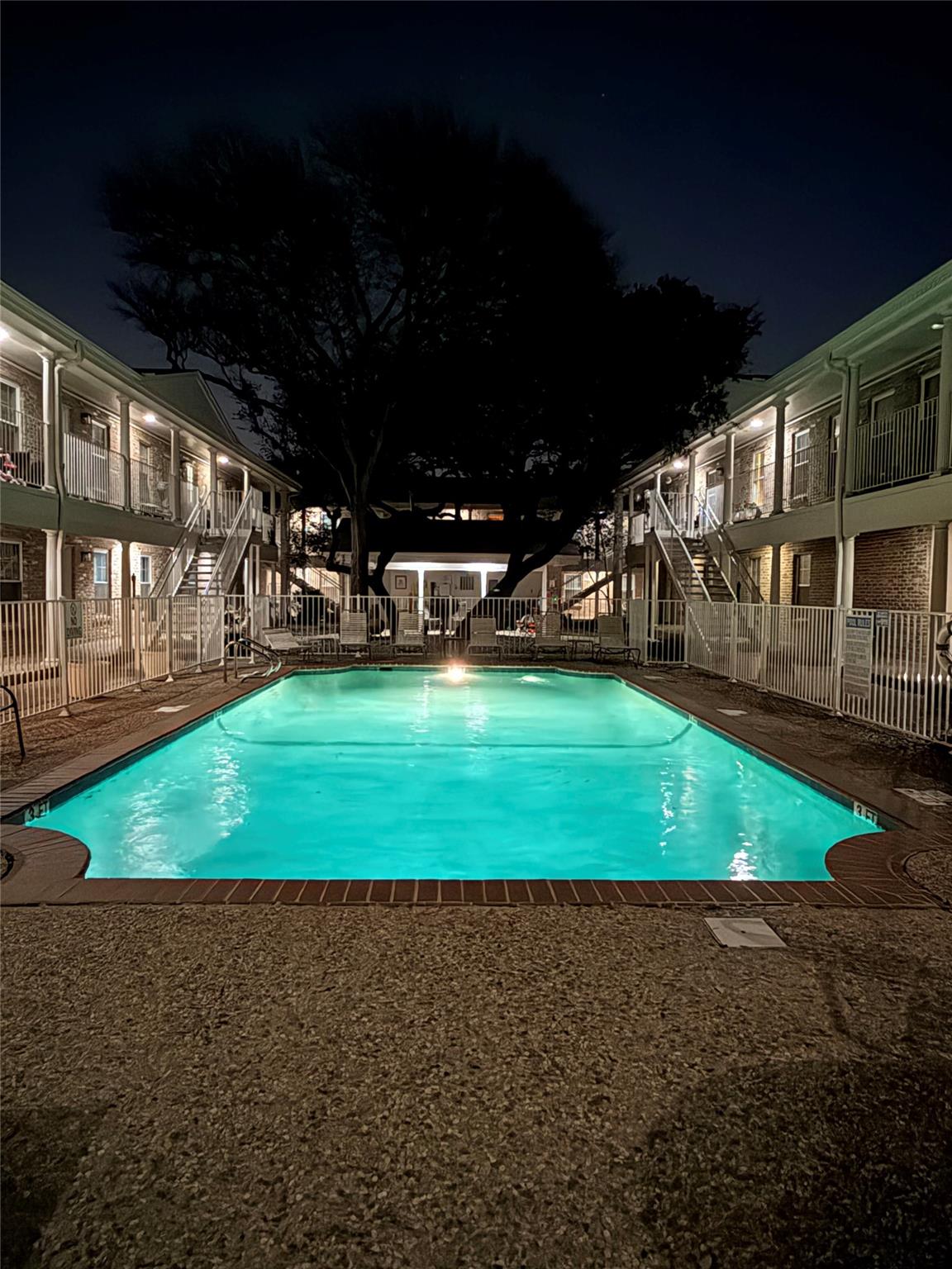 1240 Barton Hills Dr # 105, Austin, TX 78704