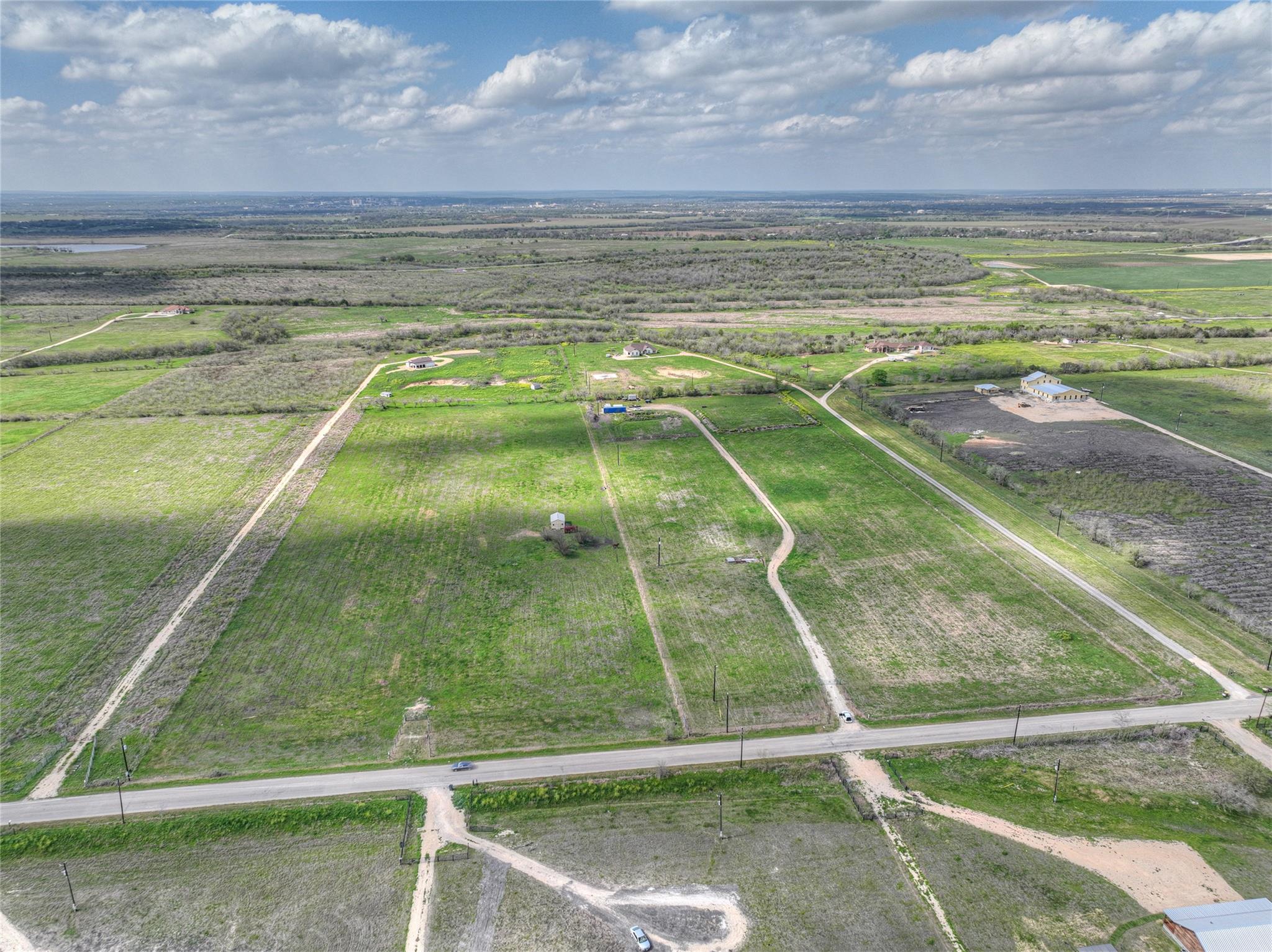 1550 Scull Rd, San Marcos, TX 78666