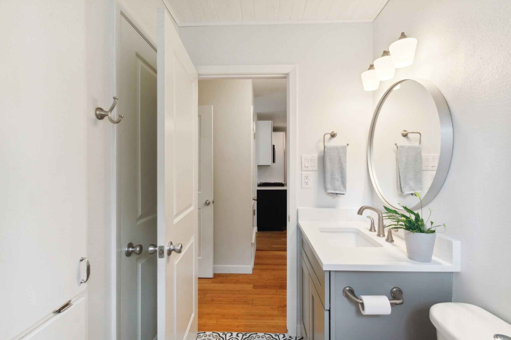 1408 Valleyridge Dr # A & B, Austin, TX 78704