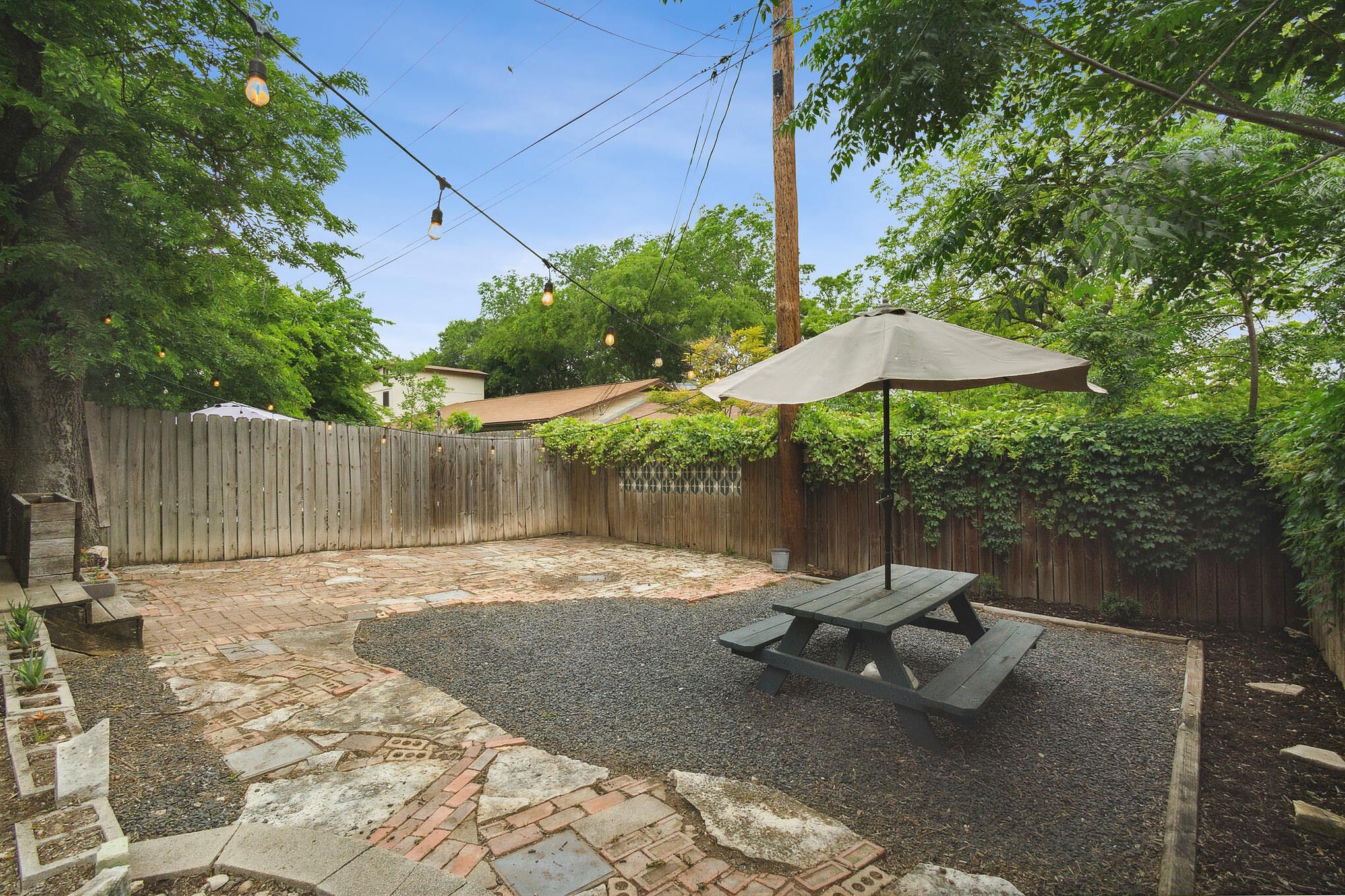 1408 Valleyridge Dr # A & B, Austin, TX 78704