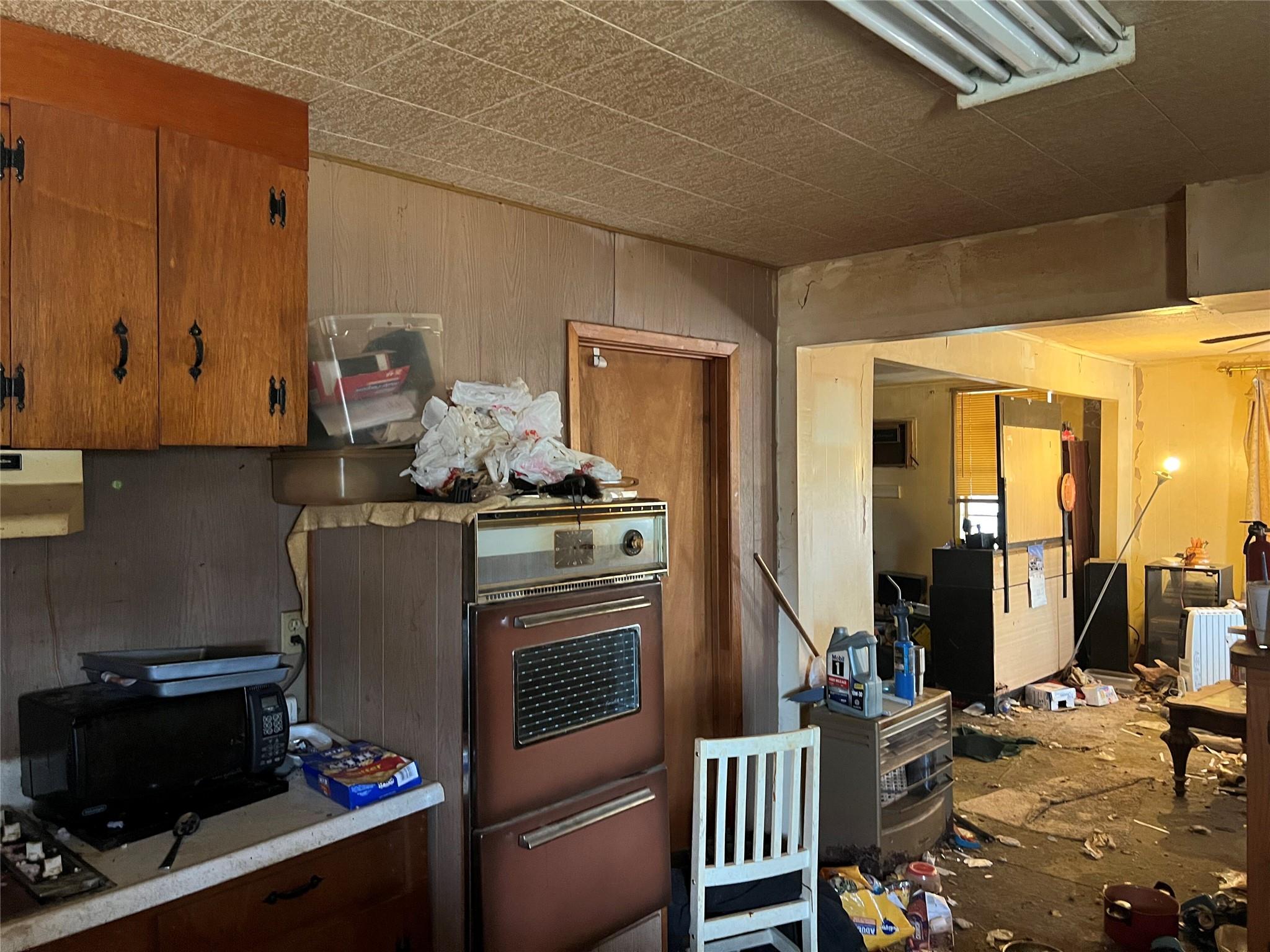 1034 Ranch Road 2545, Kingsland, TX 78639