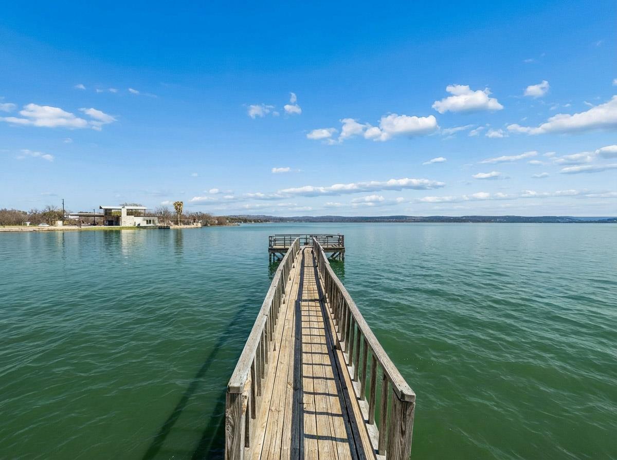 16838 RM 2241, Tow, TX 78672