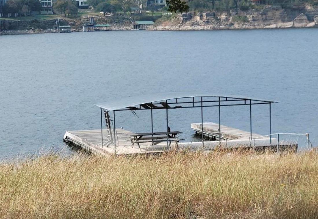 1202 Dusk Ct, Lago Vista, TX 78645