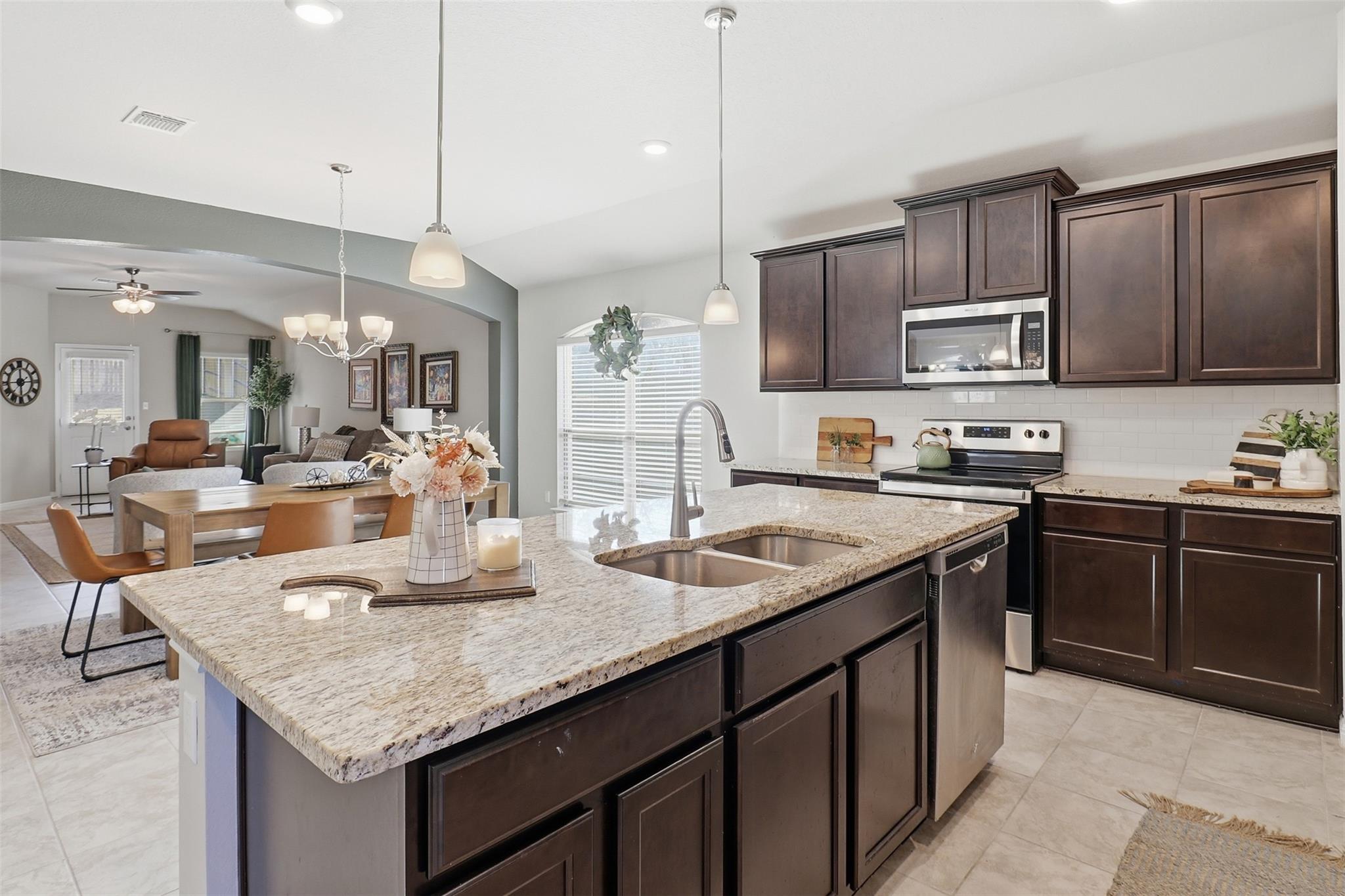 232 Cinnamon Loop, Burnet, TX 78611