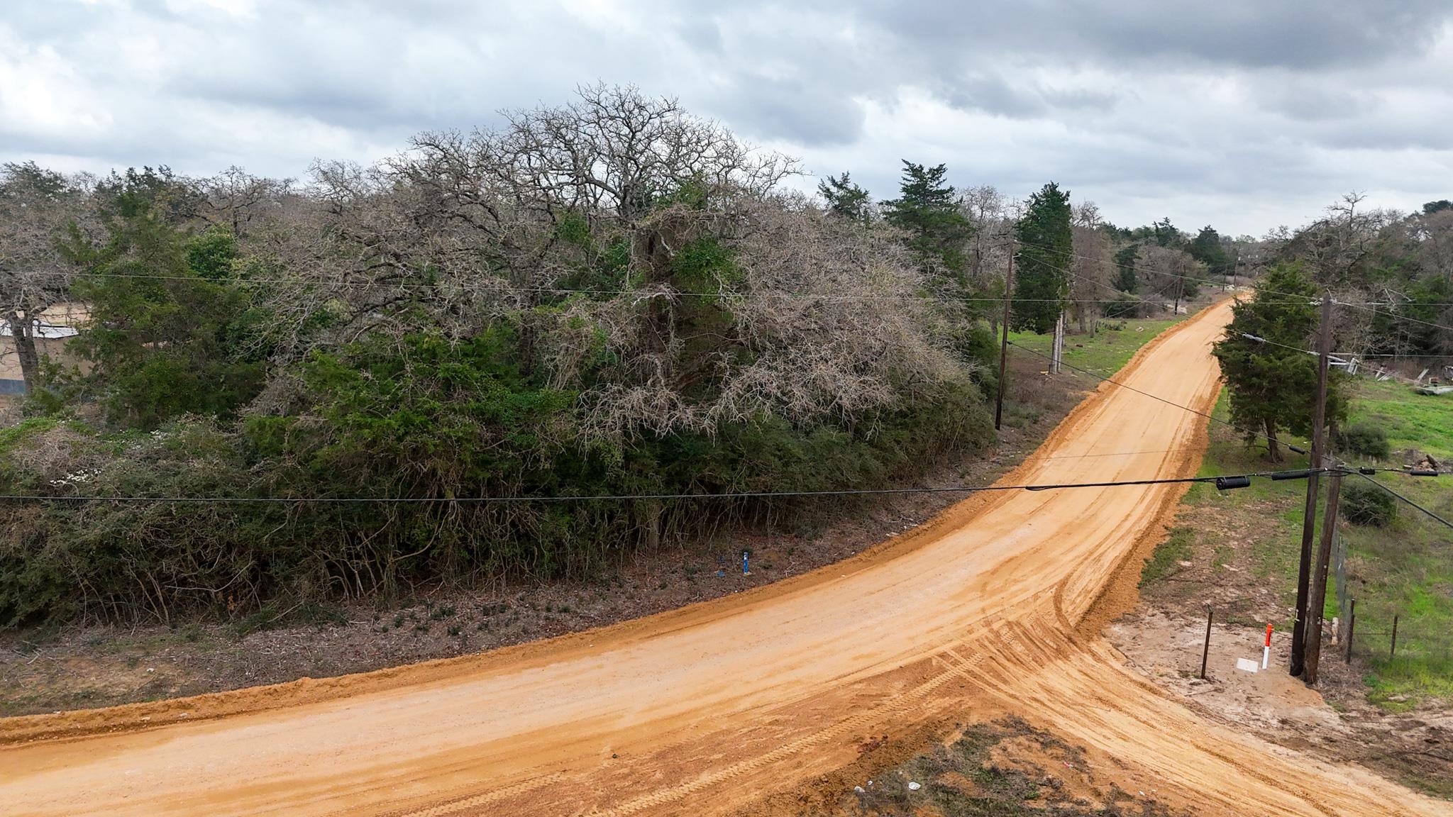 1244 Yaupon Dr, Caldwell, TX 77836