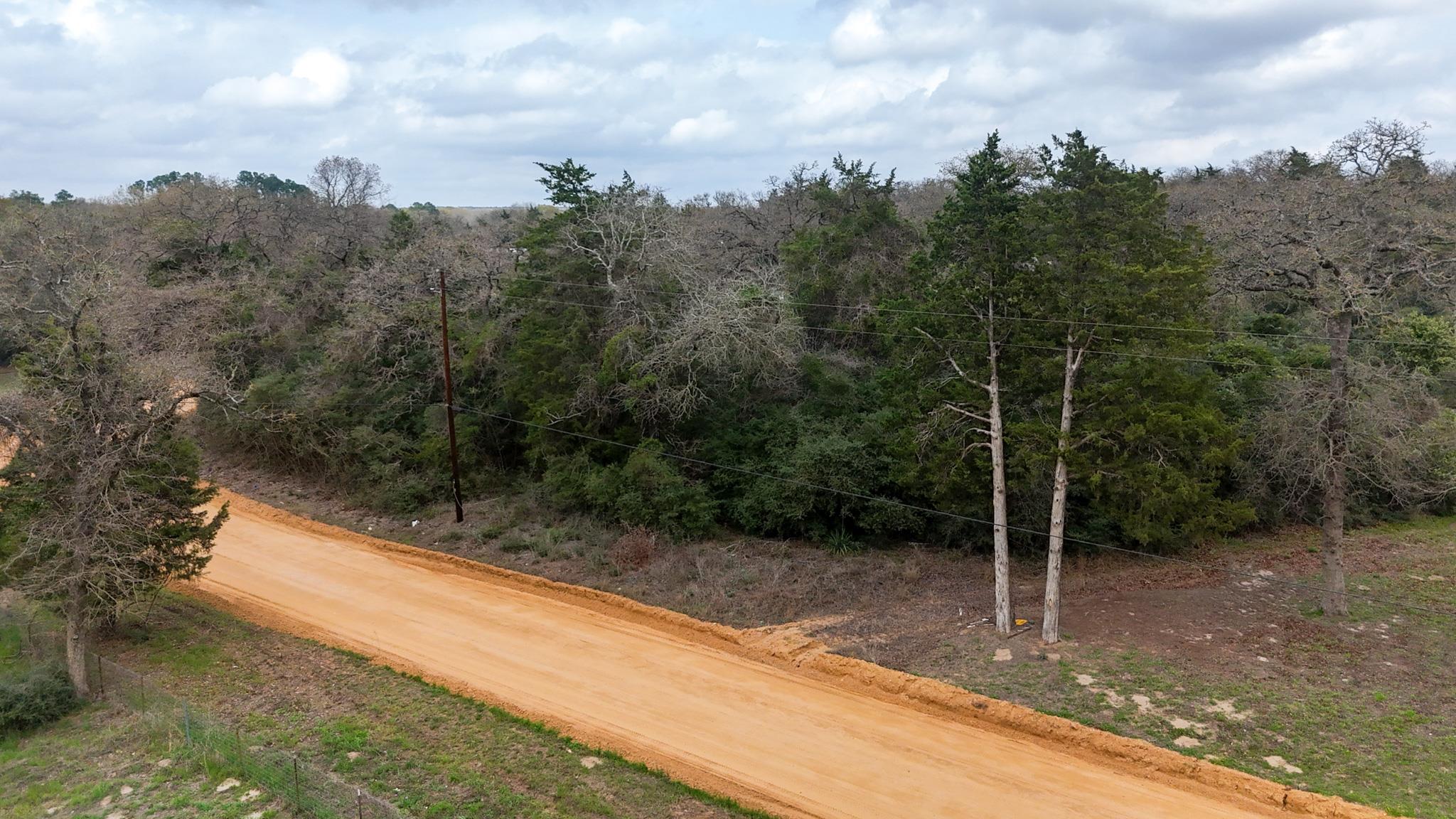 1244 Yaupon Dr, Caldwell, TX 77836