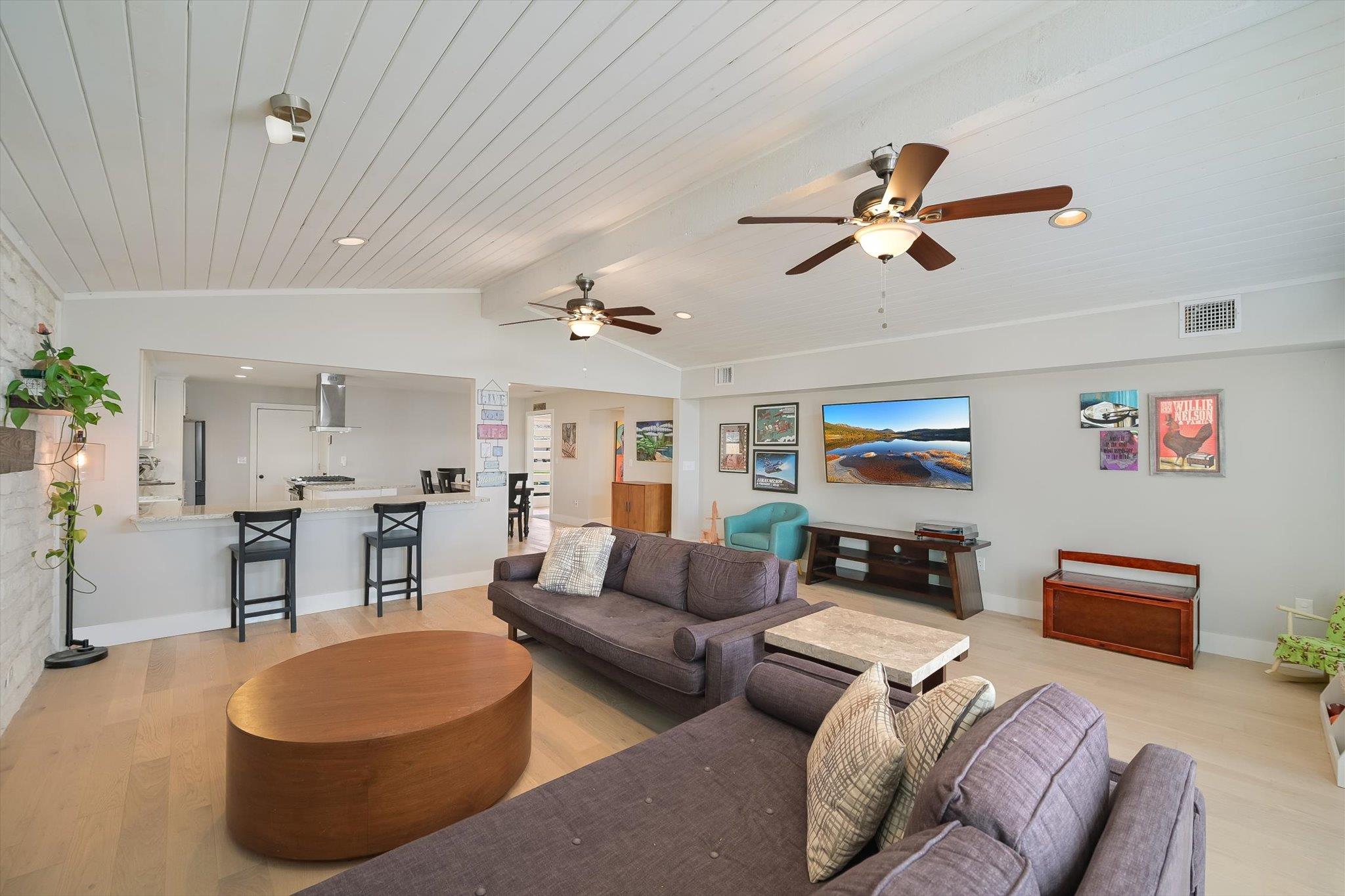 3013 W Terrace Dr, Austin, TX 78757