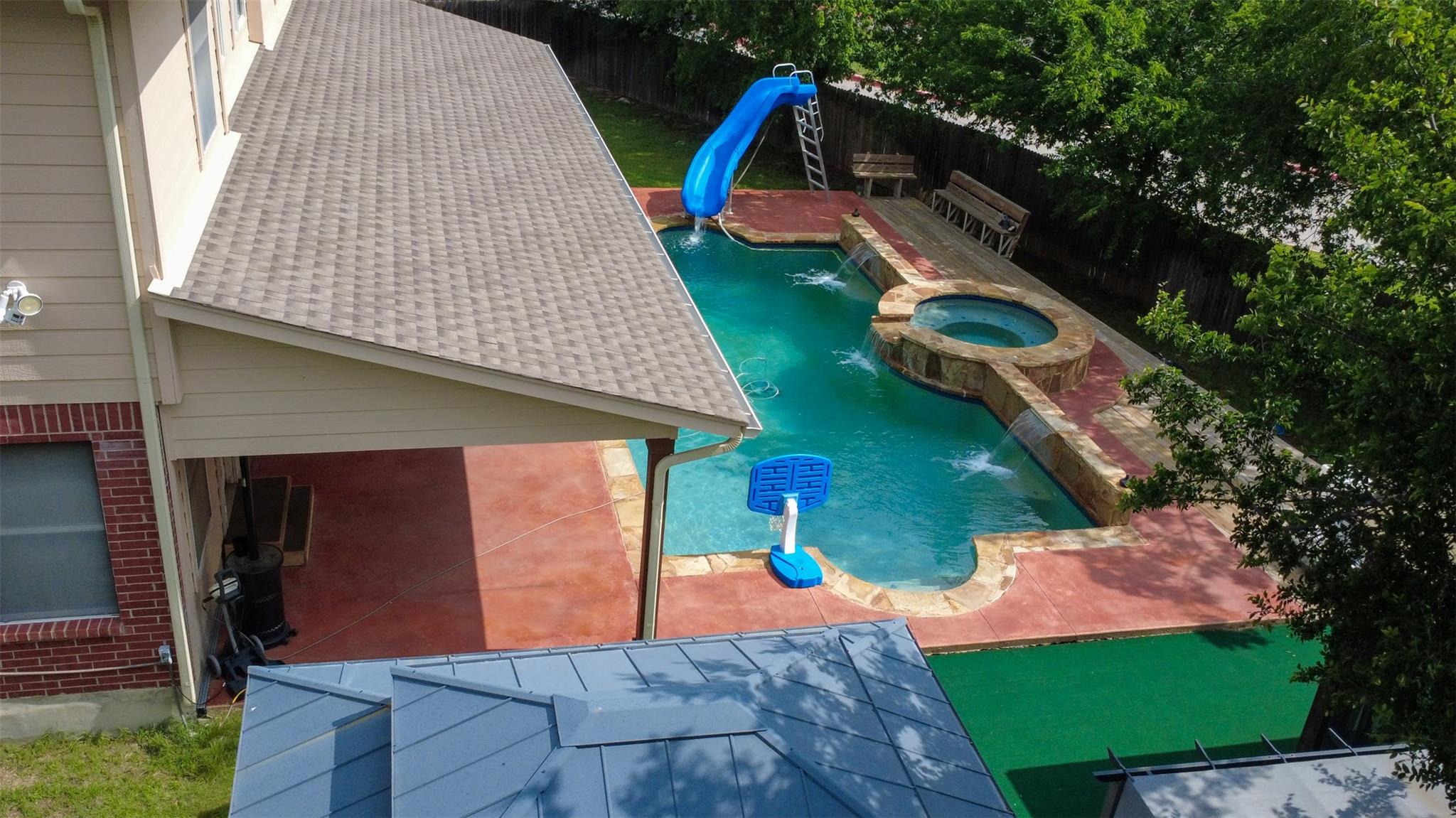 8002 Woodhall Cv, Austin, TX 78717