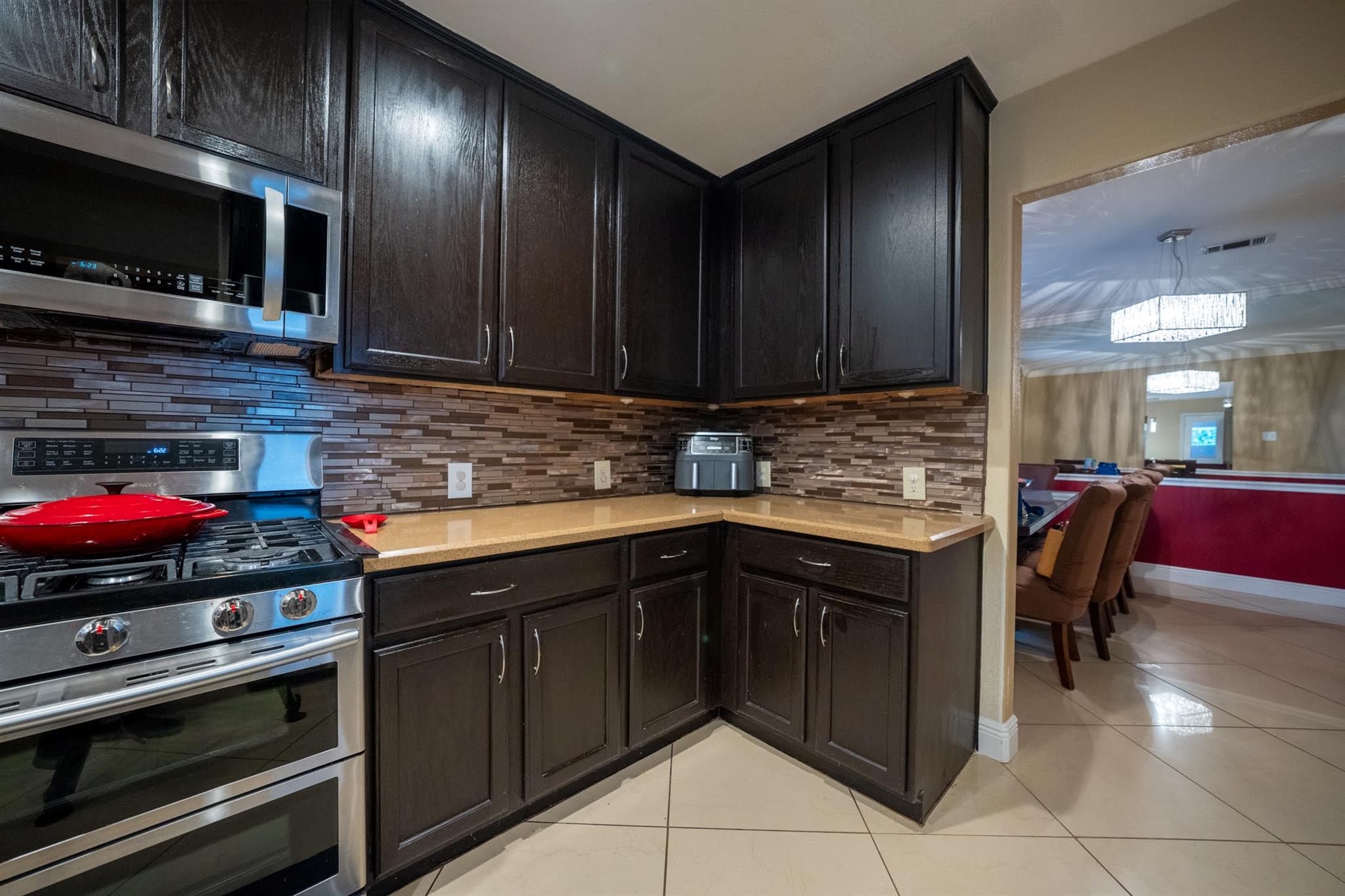 8002 Woodhall Cv, Austin, TX 78717
