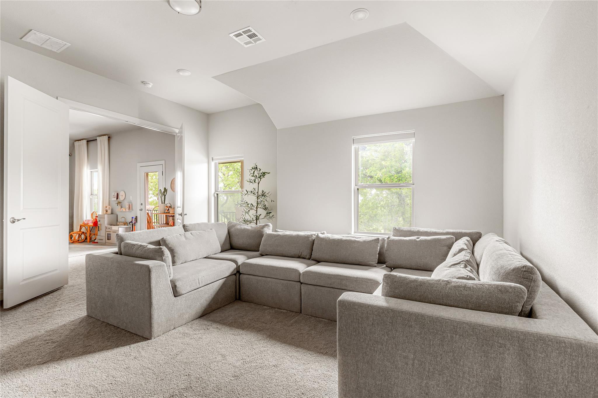 438 Premier Park Loop, Dripping Springs, TX 78620