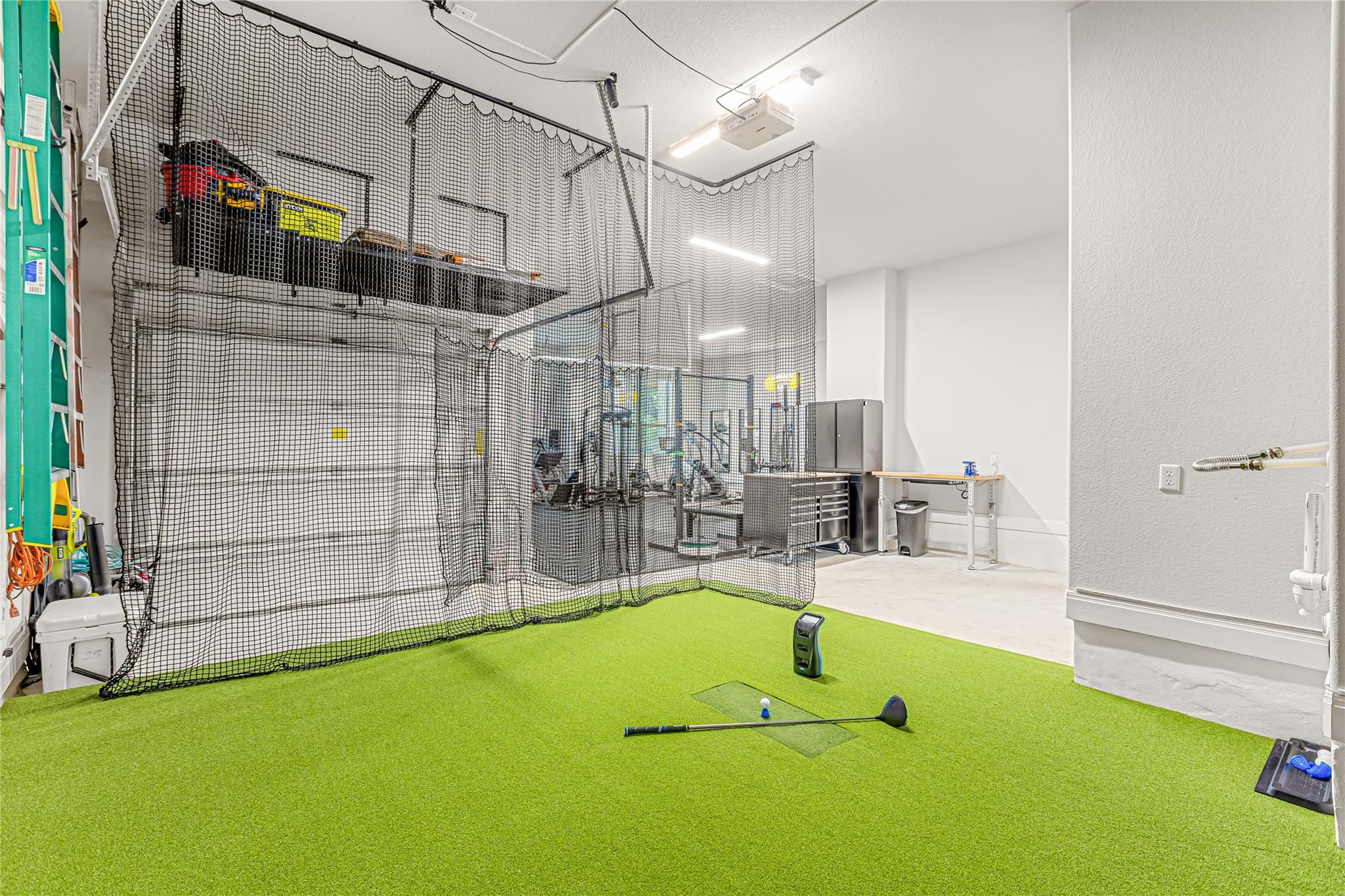 438 Premier Park Loop, Dripping Springs, TX 78620