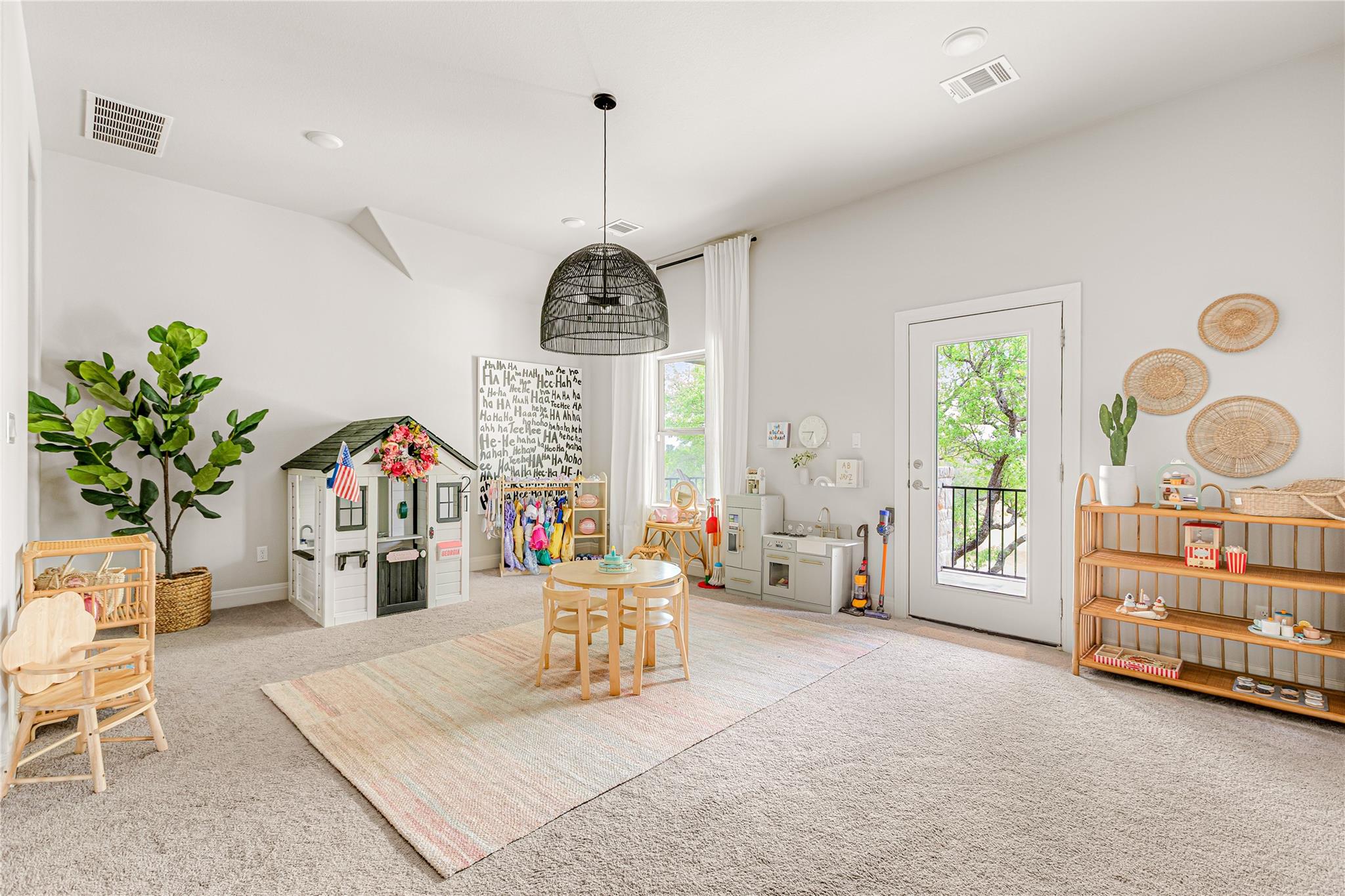 438 Premier Park Loop, Dripping Springs, TX 78620