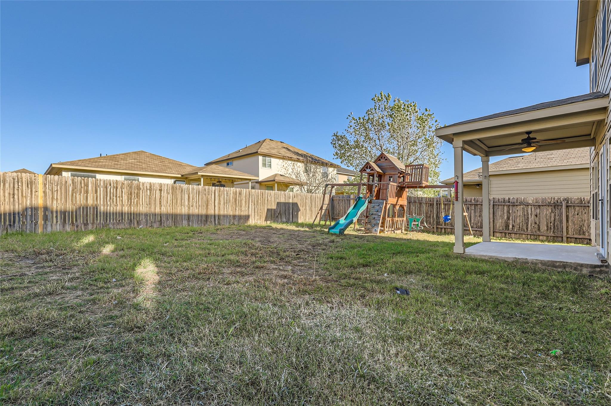 153 Ammonite Ln, Jarrell, TX 76537