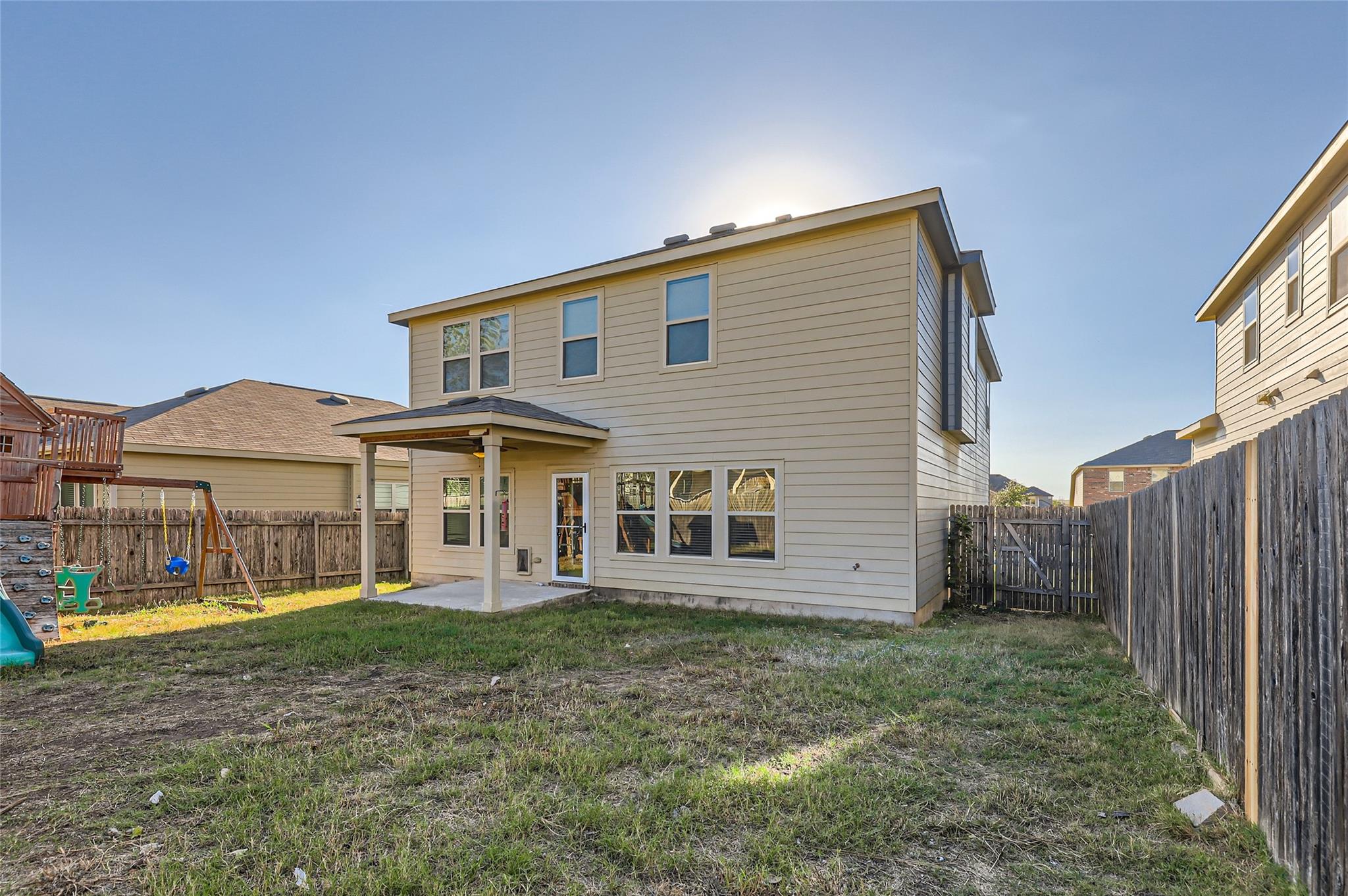 153 Ammonite Ln, Jarrell, TX 76537
