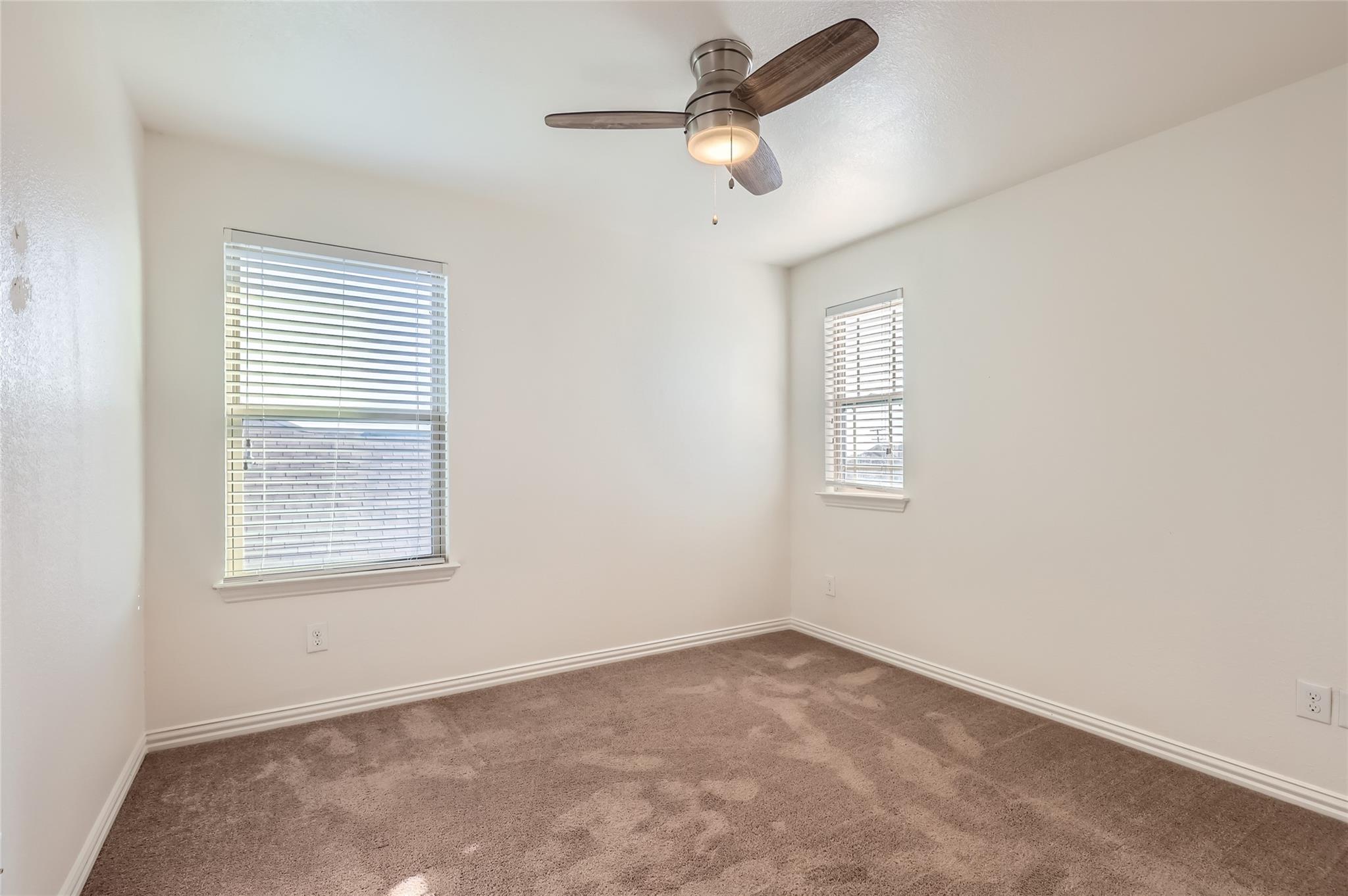 153 Ammonite Ln, Jarrell, TX 76537