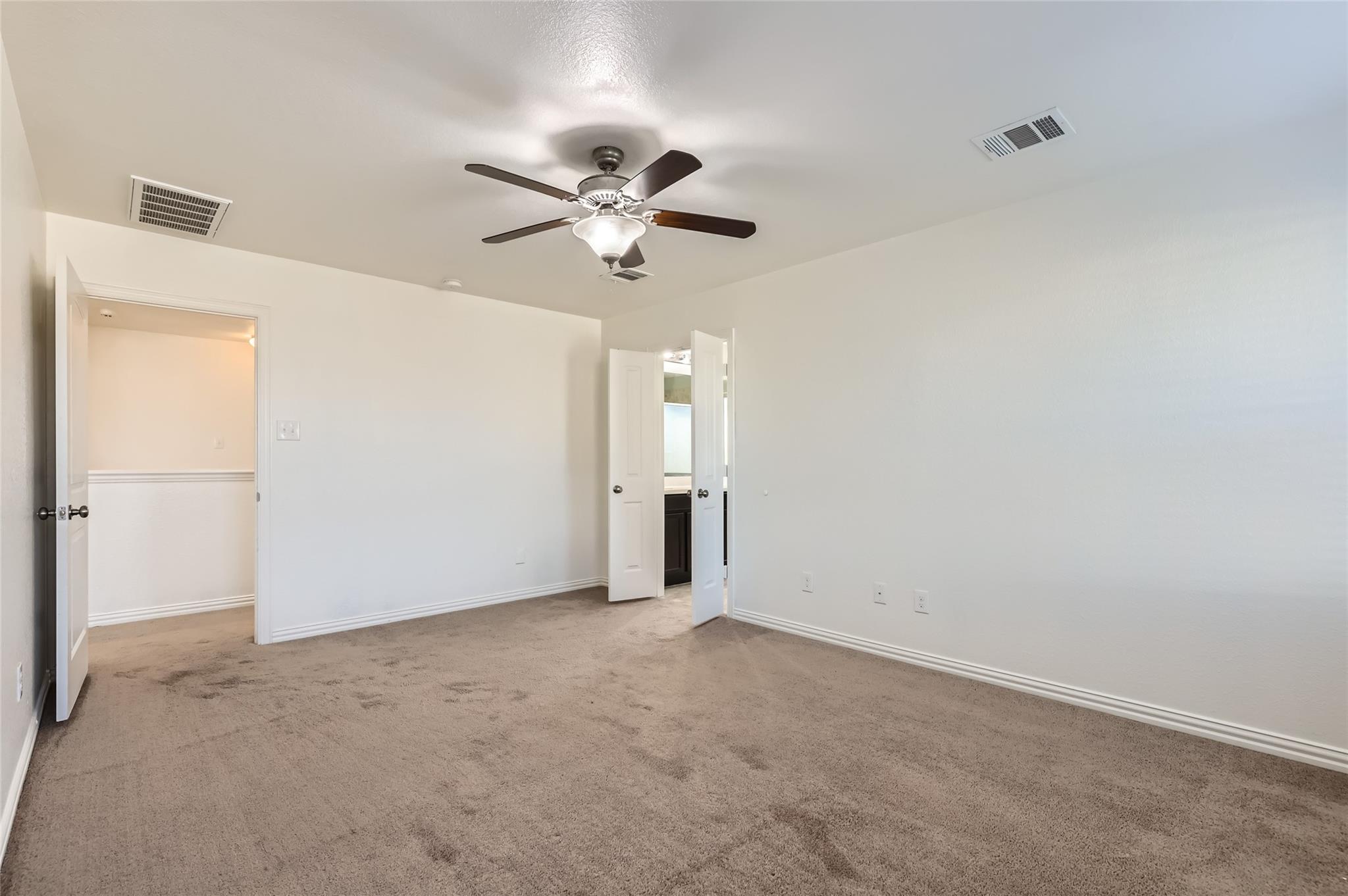 153 Ammonite Ln, Jarrell, TX 76537