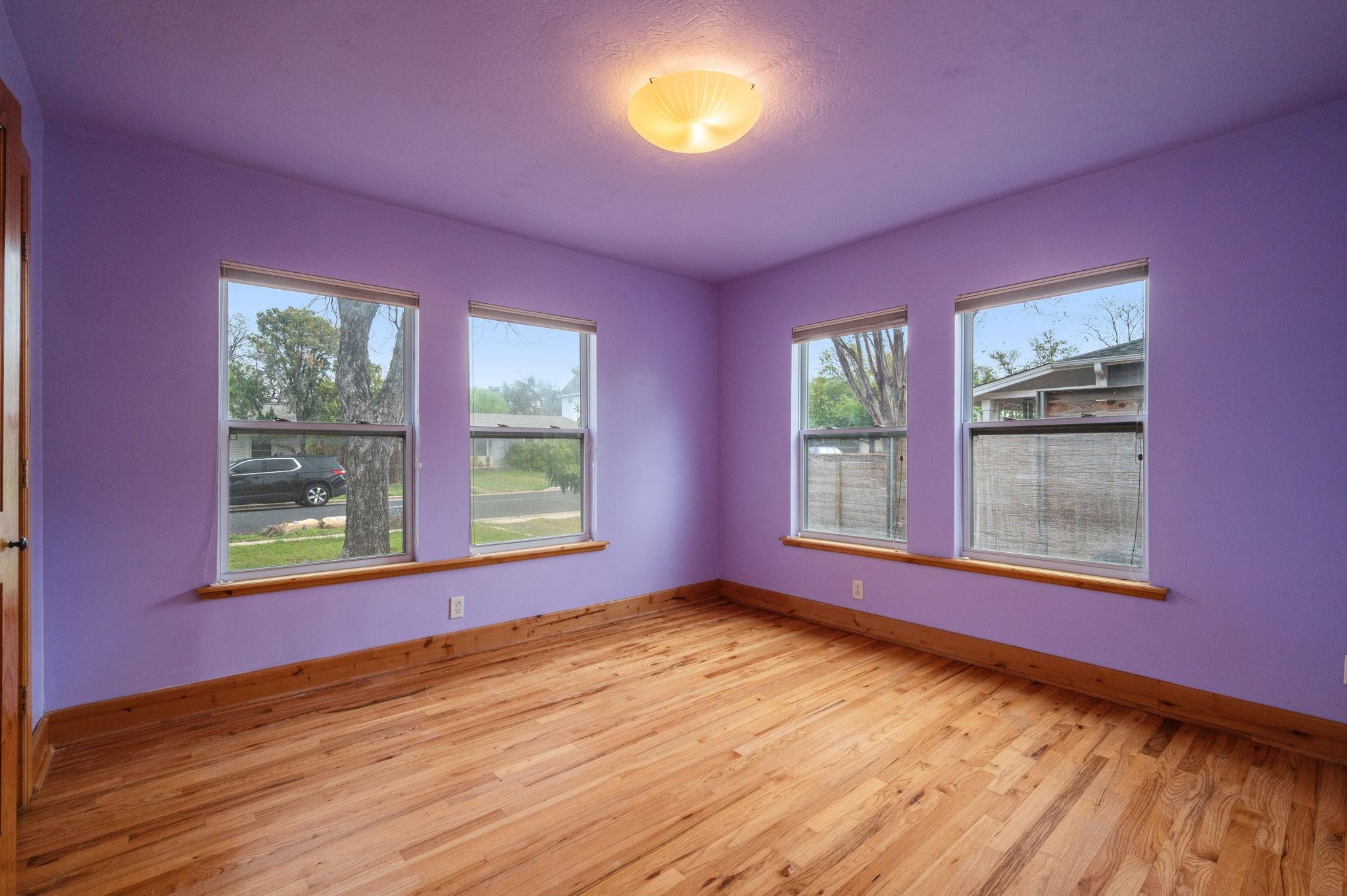 1211 GEORGIAN St, Austin, TX 78756