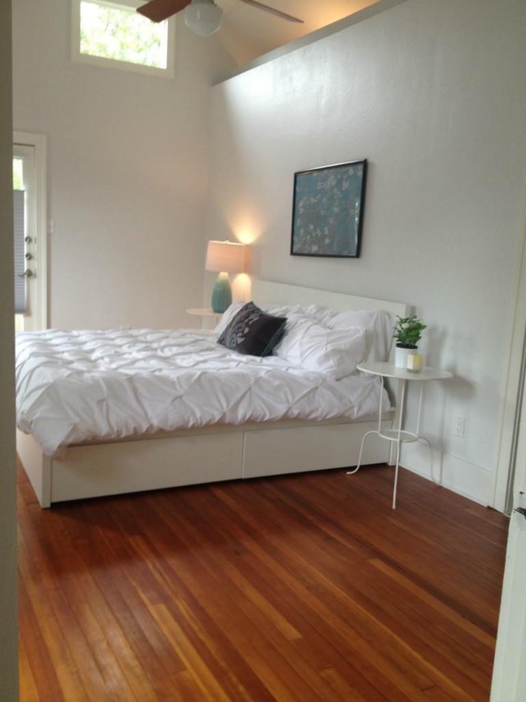 2407 De Soto Dr, Austin, TX 78733