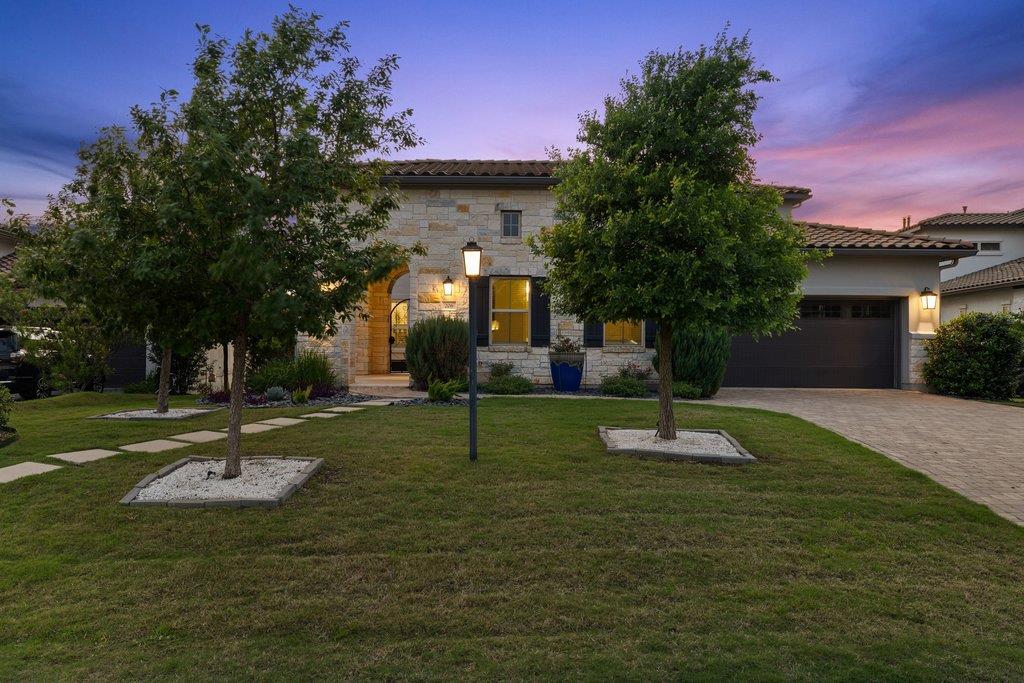 206 Majestic Arroyo Way, Lakeway, TX 78738