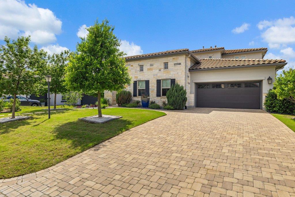 206 Majestic Arroyo Way, Lakeway, TX 78738