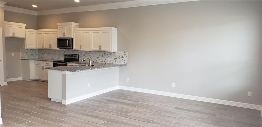 100 Everett Ct # B, Jarrell, TX 76537