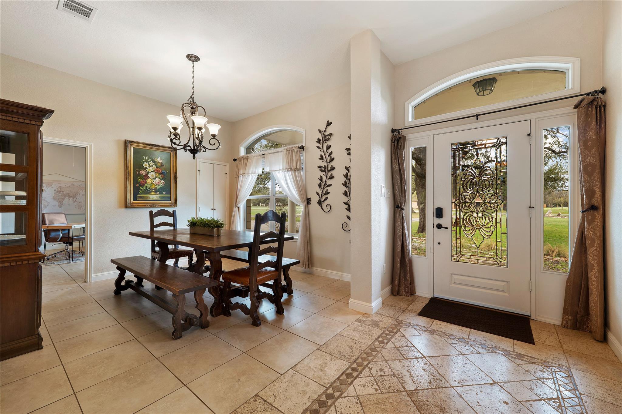 3701 Del Robles Dr, Austin, TX 78727