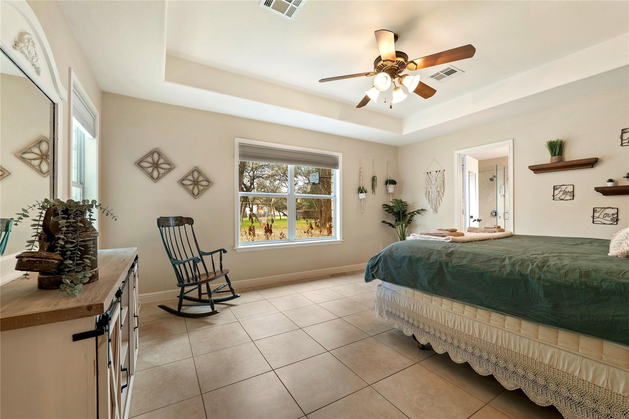 3701 Del Robles Dr, Austin, TX 78727