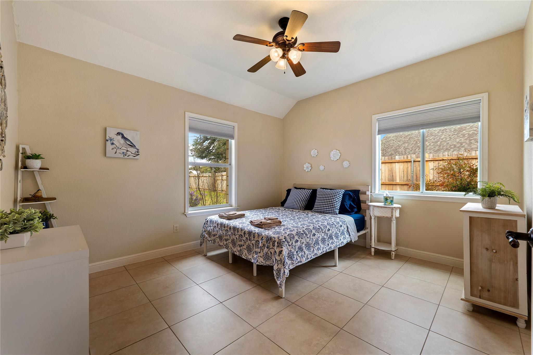 3701 Del Robles Dr, Austin, TX 78727