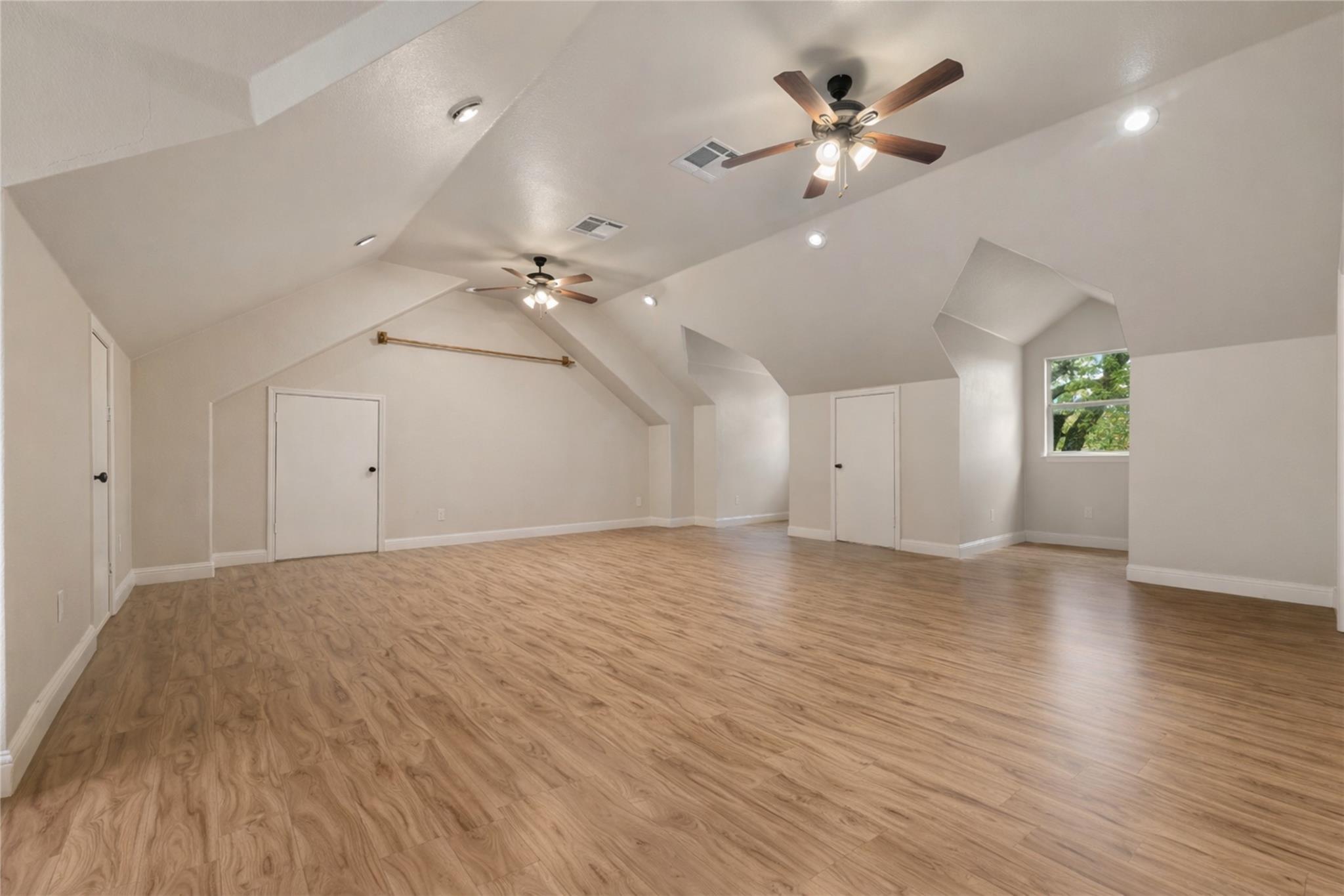 3701 Del Robles Dr, Austin, TX 78727