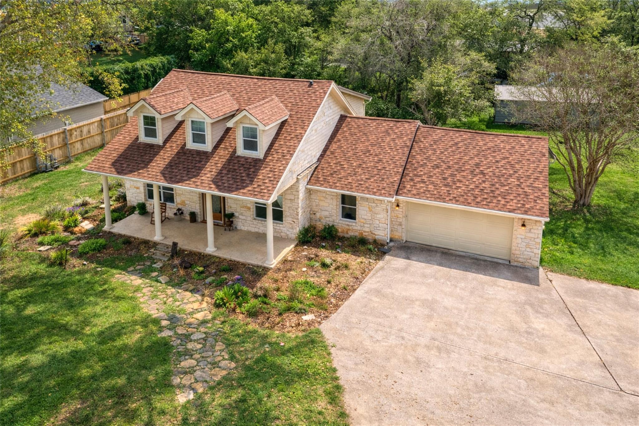 3701 Del Robles Dr, Austin, TX 78727