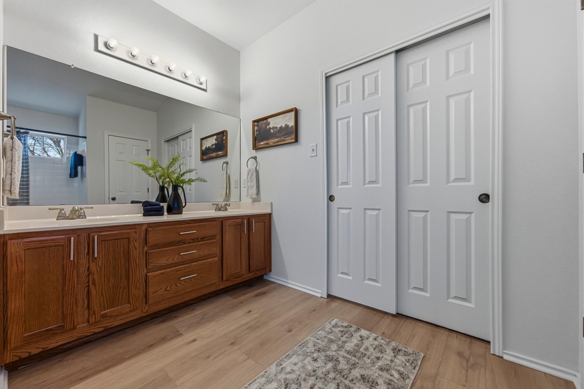 1305 Lou Gehrig Ln, Round Rock, TX 78665