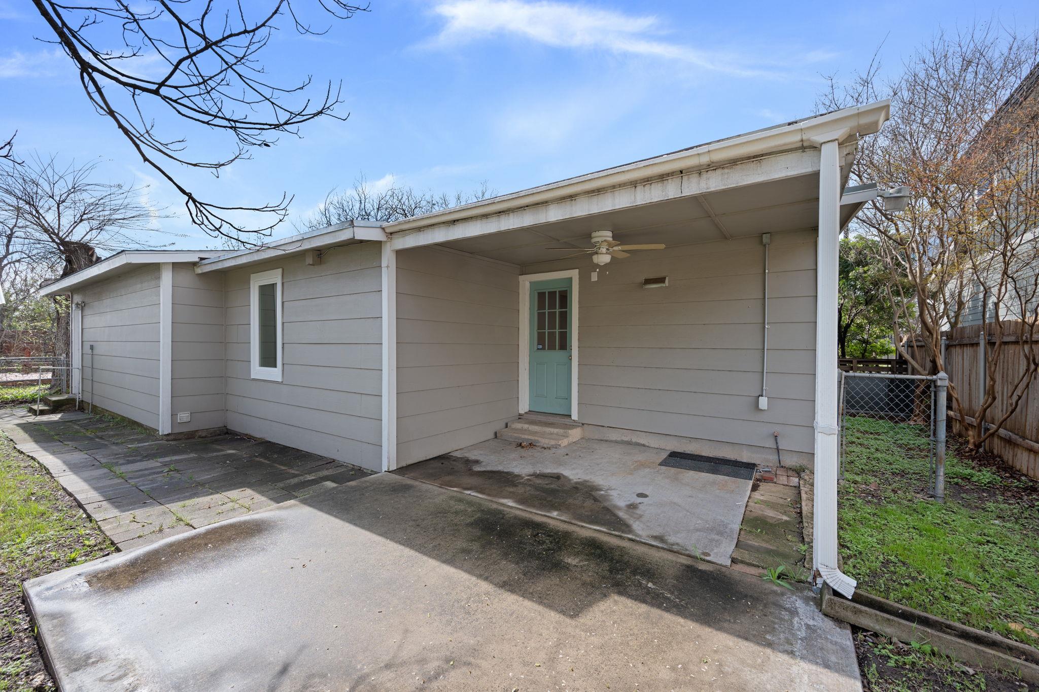 930 E 52nd St, Austin, TX 78751